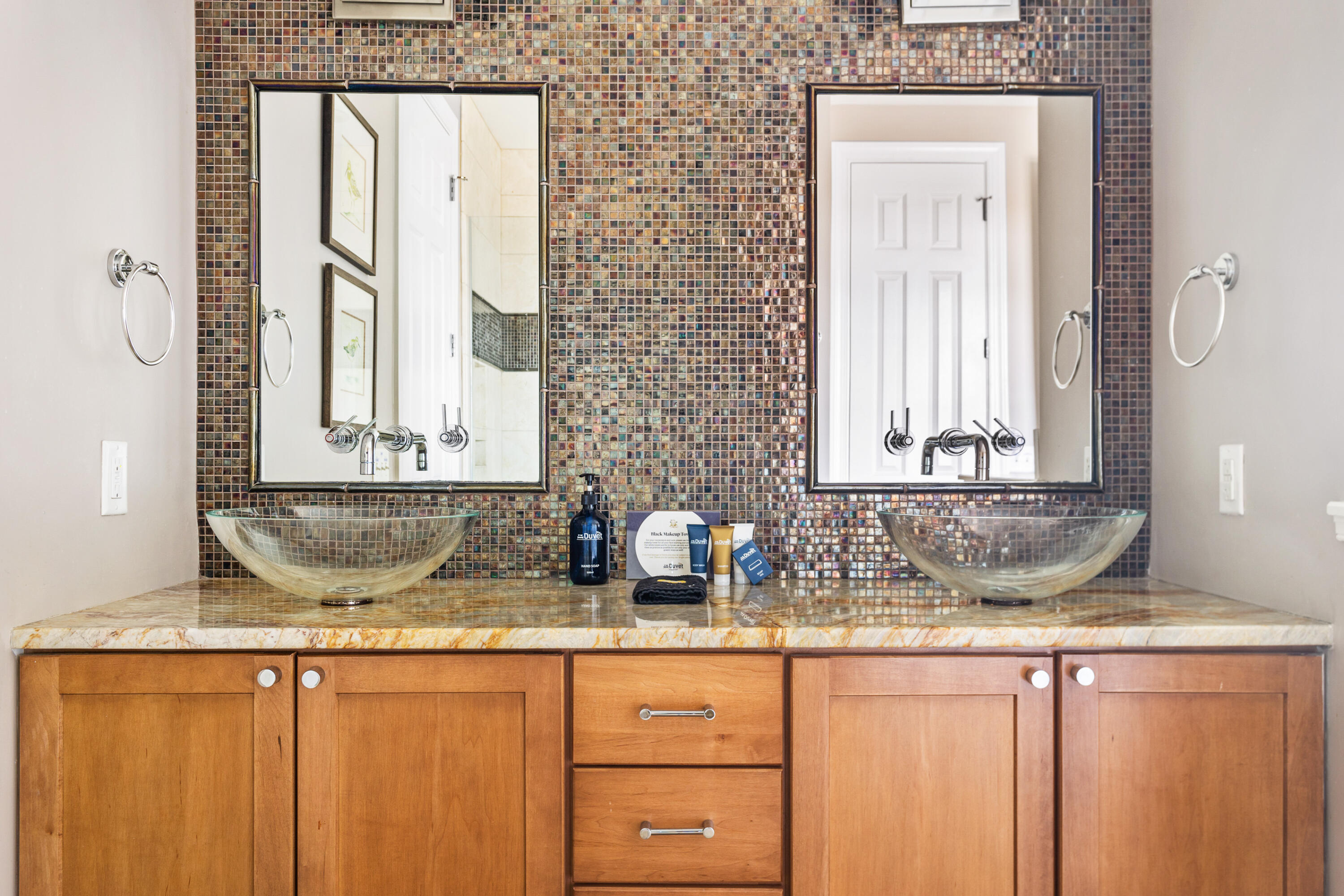 Folly Beach, South Carolina, 29439, United States, 5 Bedrooms Bedrooms, ,5 BathroomsBathrooms,Residential,For Sale,1998700