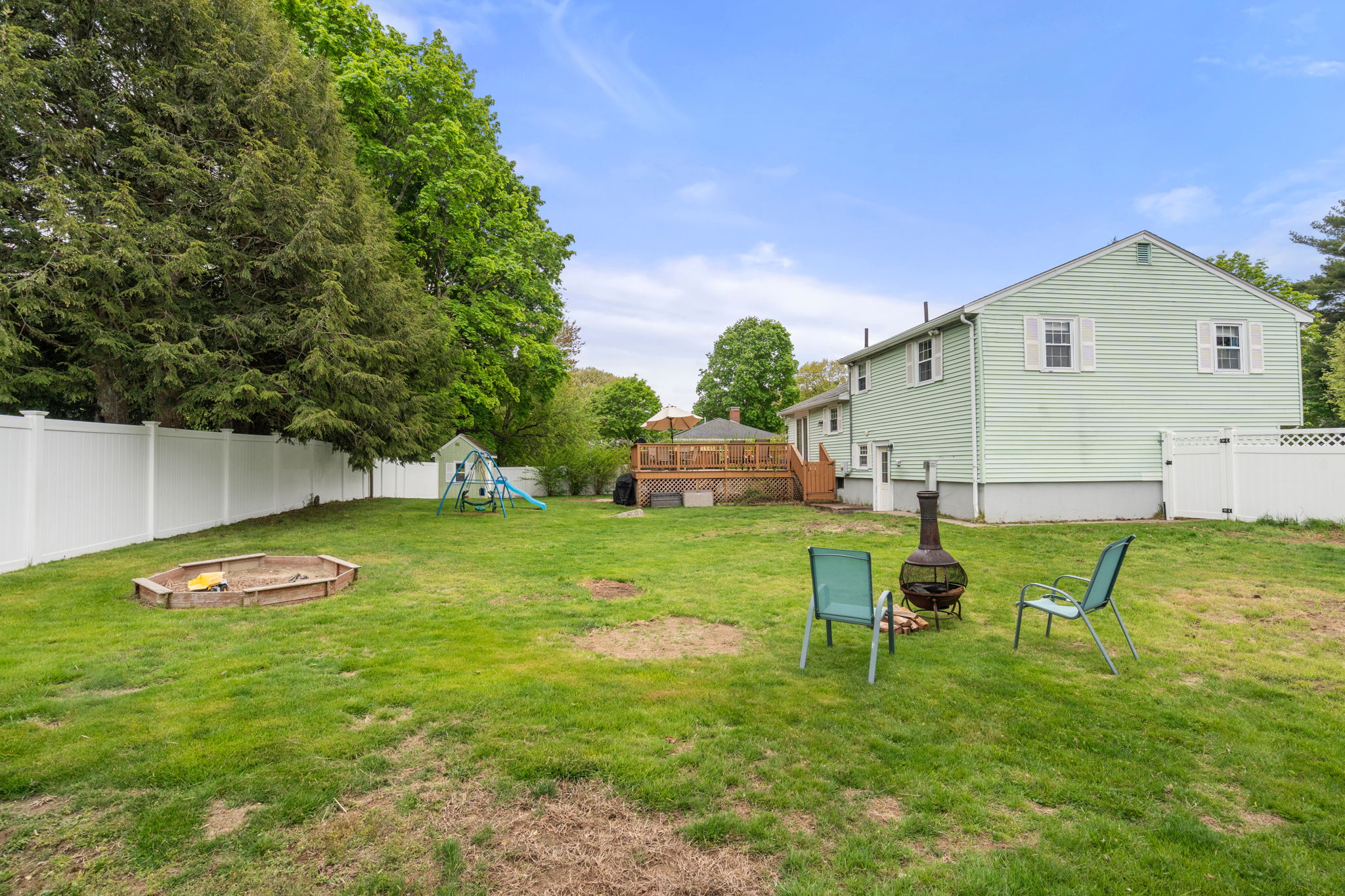  2 Forbes Road, Canton, MA, 02021 - 物件實景