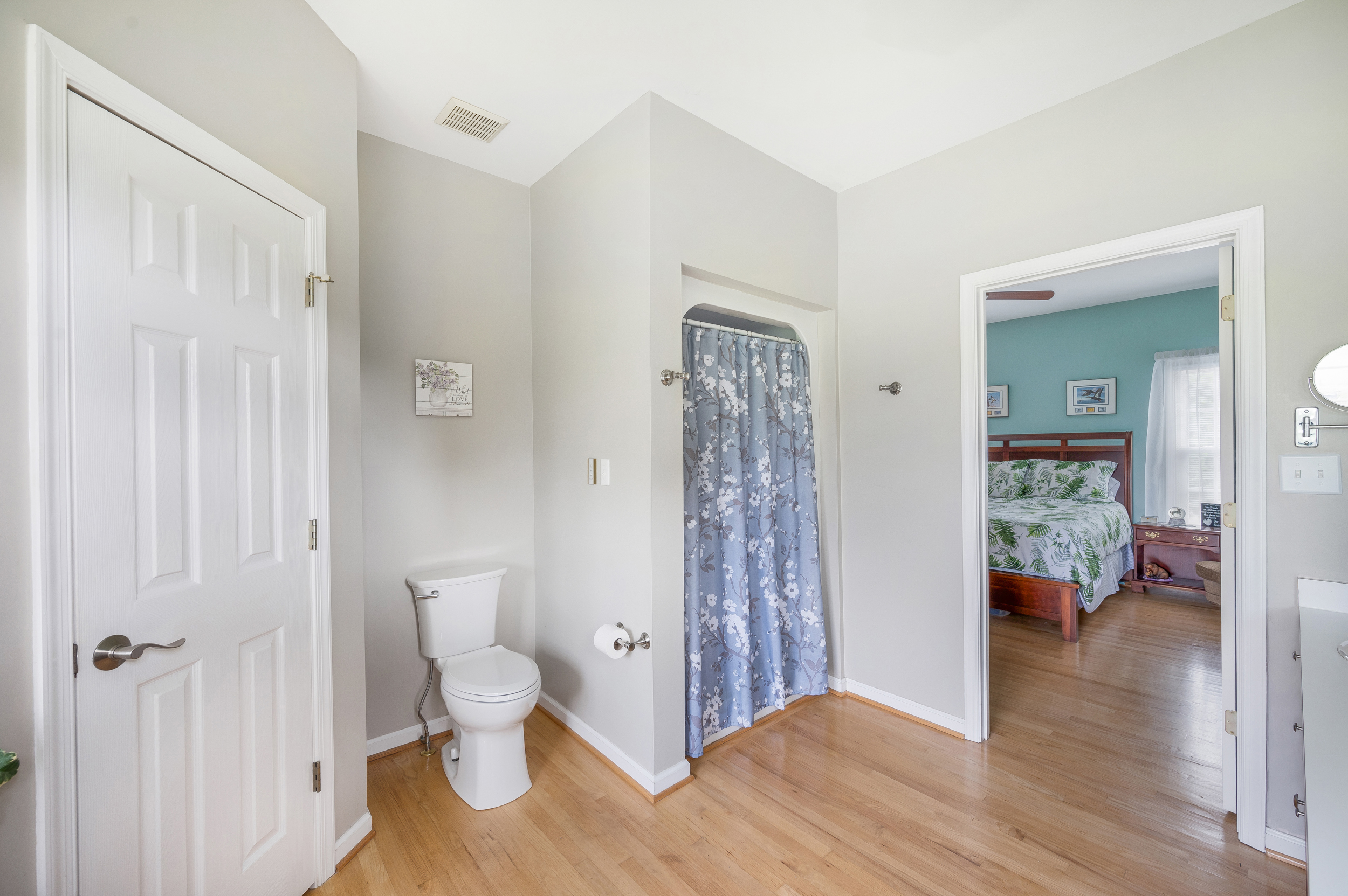 Forest, Virginia, 24551, United States, 4 Bedrooms Bedrooms, ,4 BathroomsBathrooms,Residential,For Sale,1902998