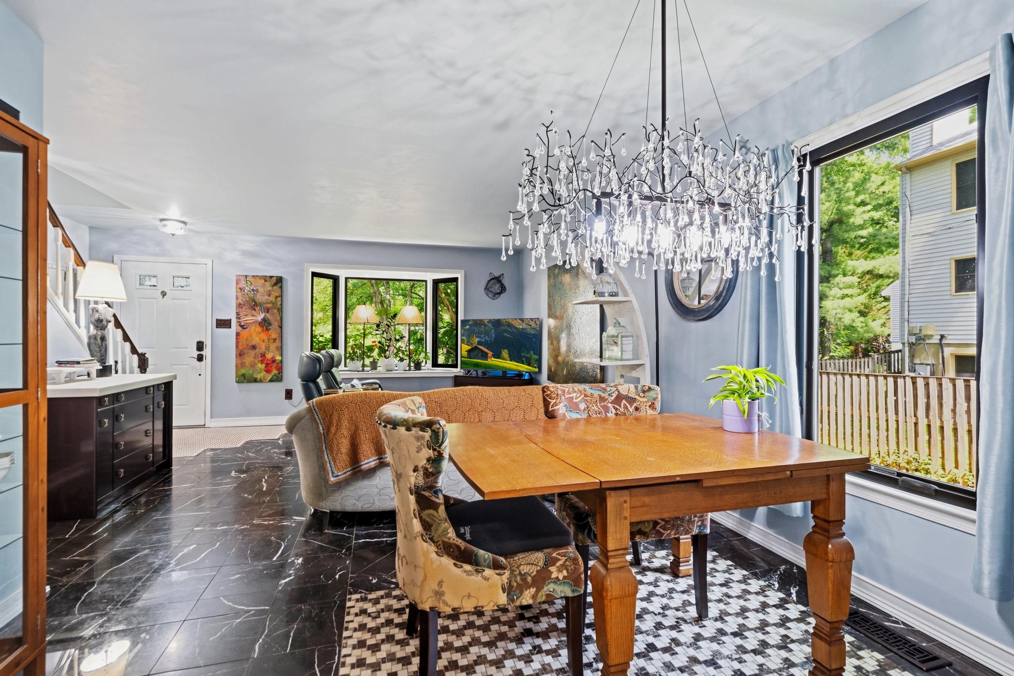  9913 Kingsbridge Drive, Fairfax, VA, 22031 - 物件實景
