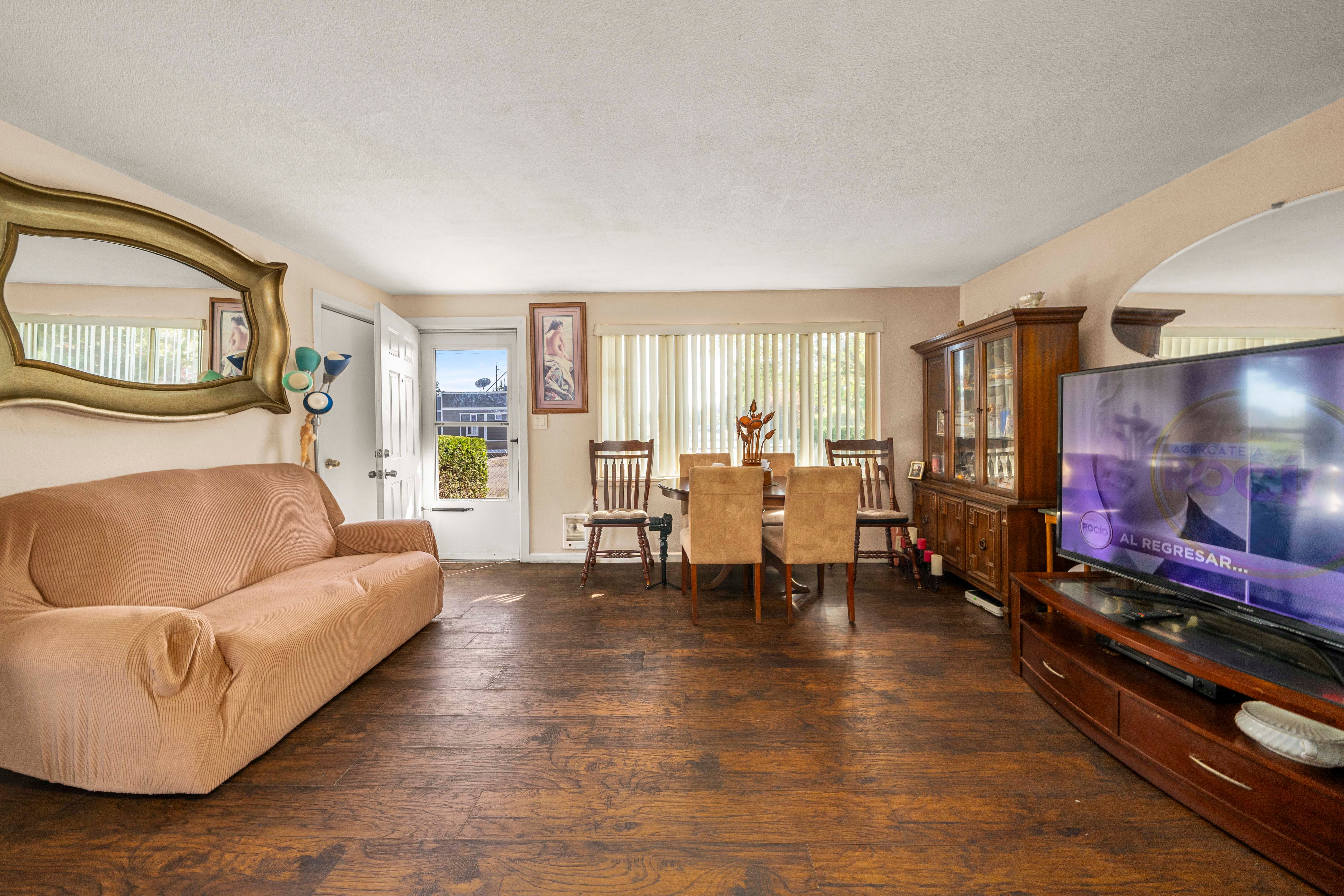  1561 S 35th St, Tacoma, WA 98418 - 物件實景
