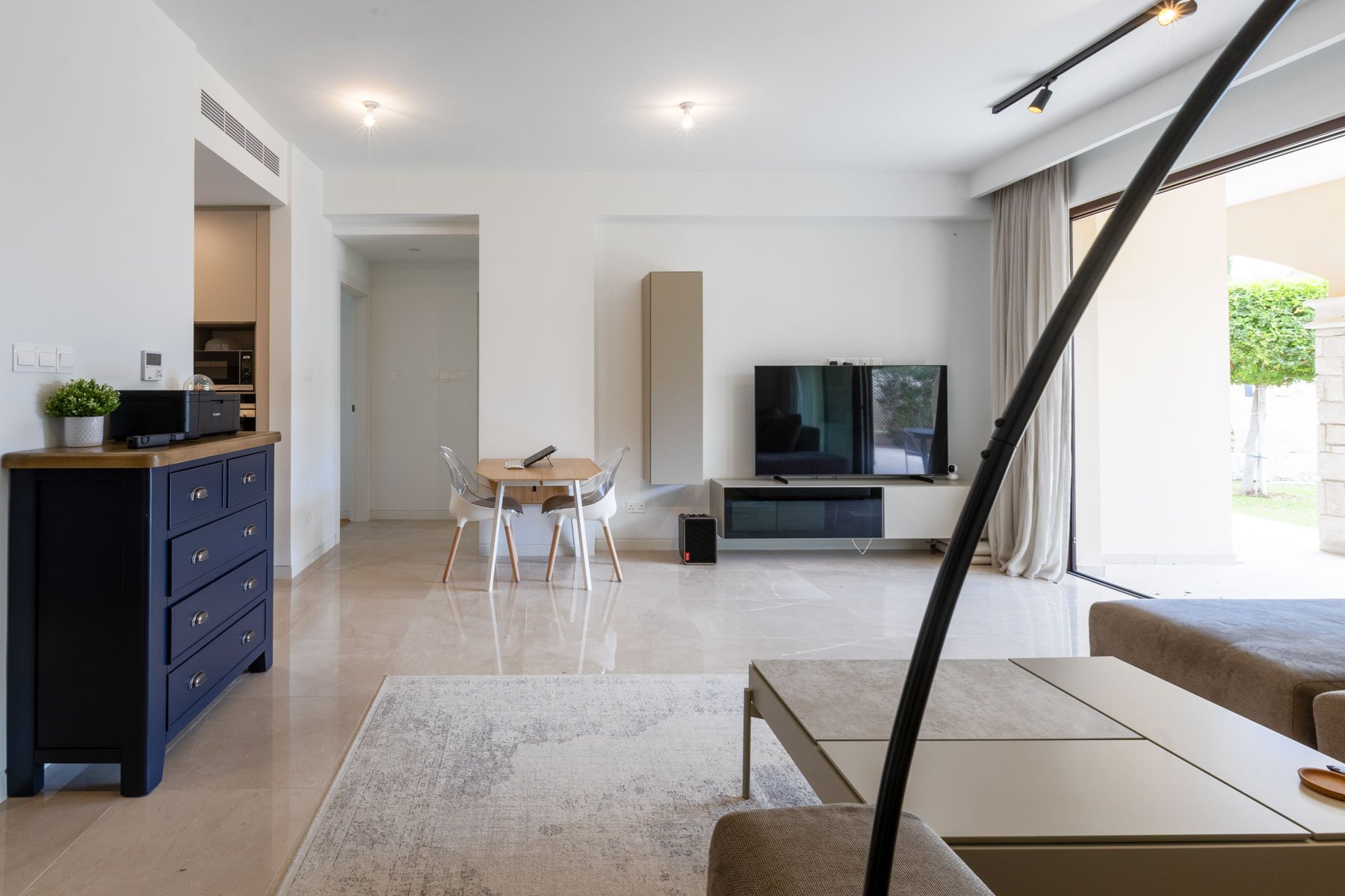  3 Bedroom Apartment with Private Garden in Aphrodite Hills Golf Resort - 物件實景
