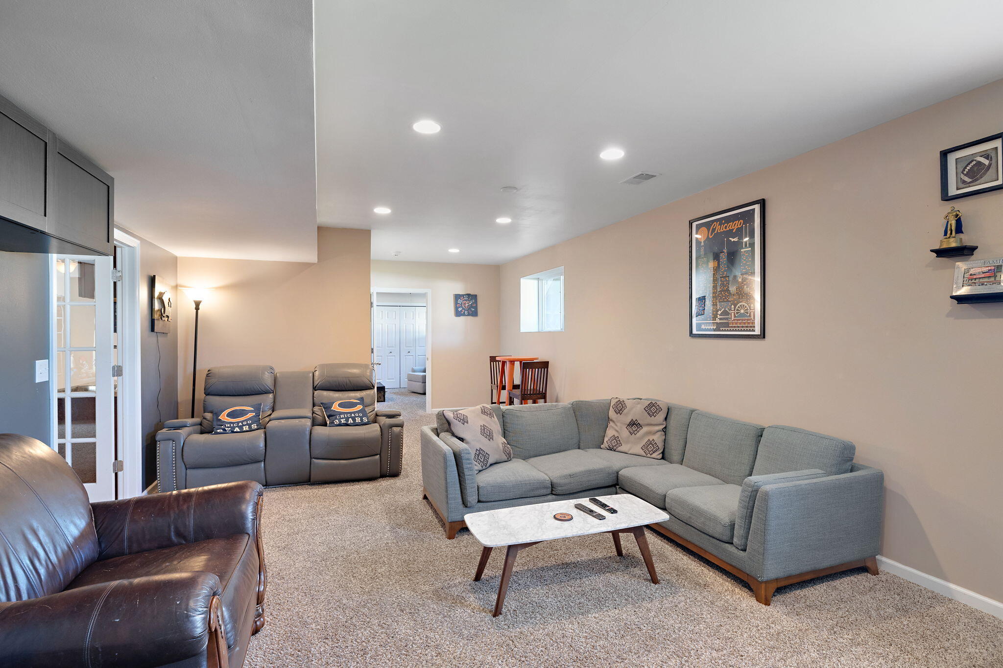 Crown Point, Indiana, 46307, United States, 5 Bedrooms Bedrooms, ,3 BathroomsBathrooms,Residential,For Sale,1956360