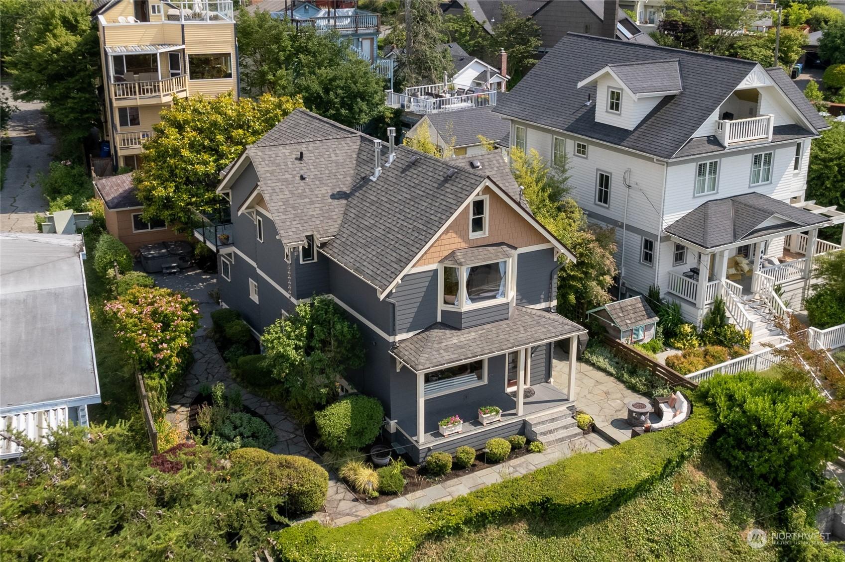 6626 GREEN LAKE WAY N, SEATTLE, Washington, 98103, United States, 3 Bedrooms Bedrooms, ,4 BathroomsBathrooms,Residential,For Sale,6626 GREEN LAKE WAY N,1433732