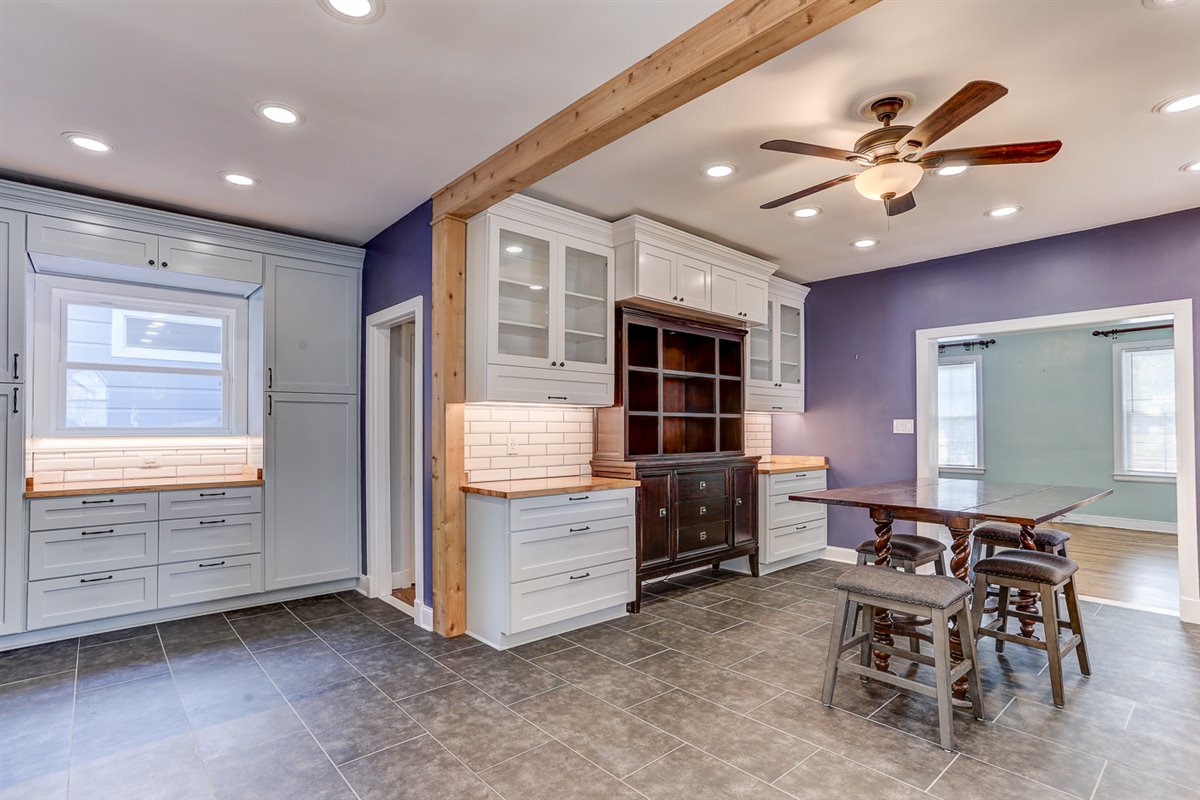 Memphis, Tennessee, 38111, United States, 4 Bedrooms Bedrooms, ,3 BathroomsBathrooms,Residential,For Sale,1974994