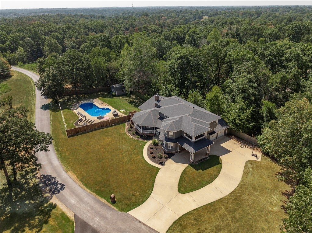 Gabriel Ln, Bentonville, AR 72712