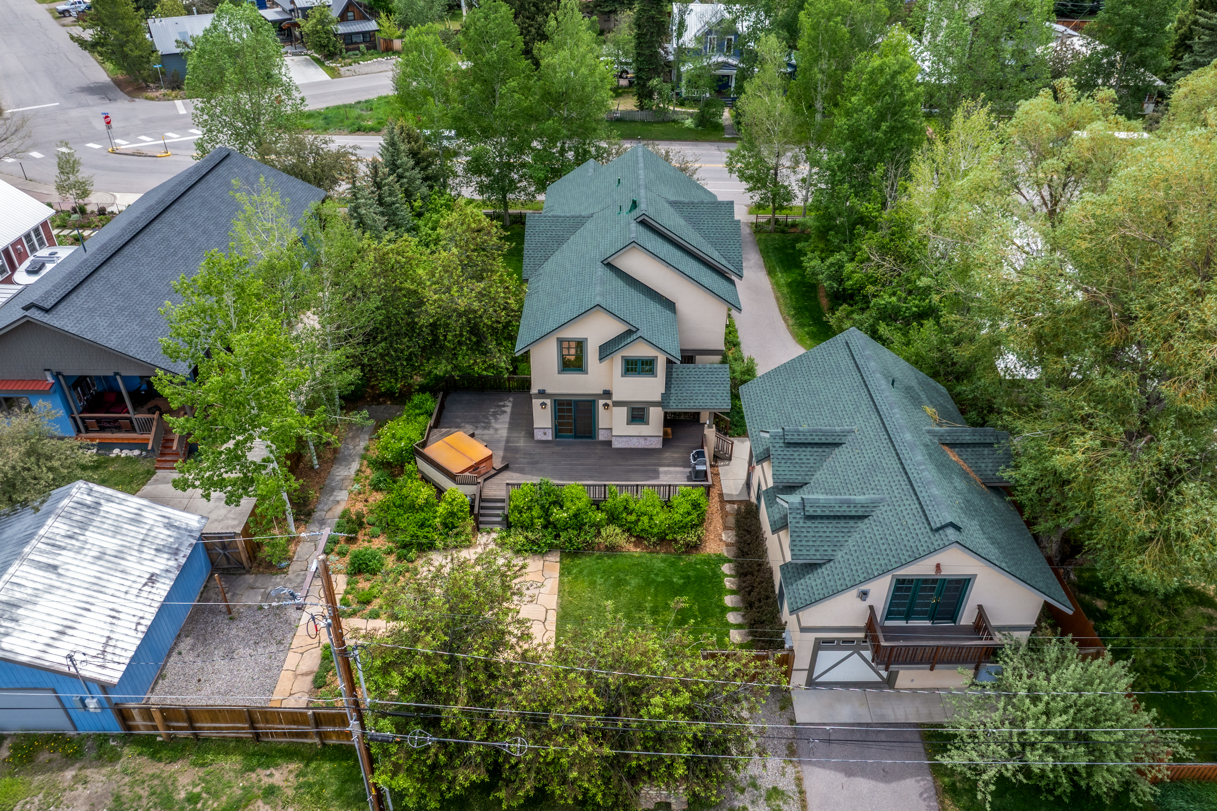  Charming Downtown Bungalow - 物件實景