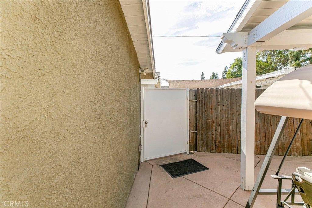 Granada Hills, California, 91344, United States, 3 Bedrooms Bedrooms, ,2 BathroomsBathrooms,Residential,For Sale,1940925