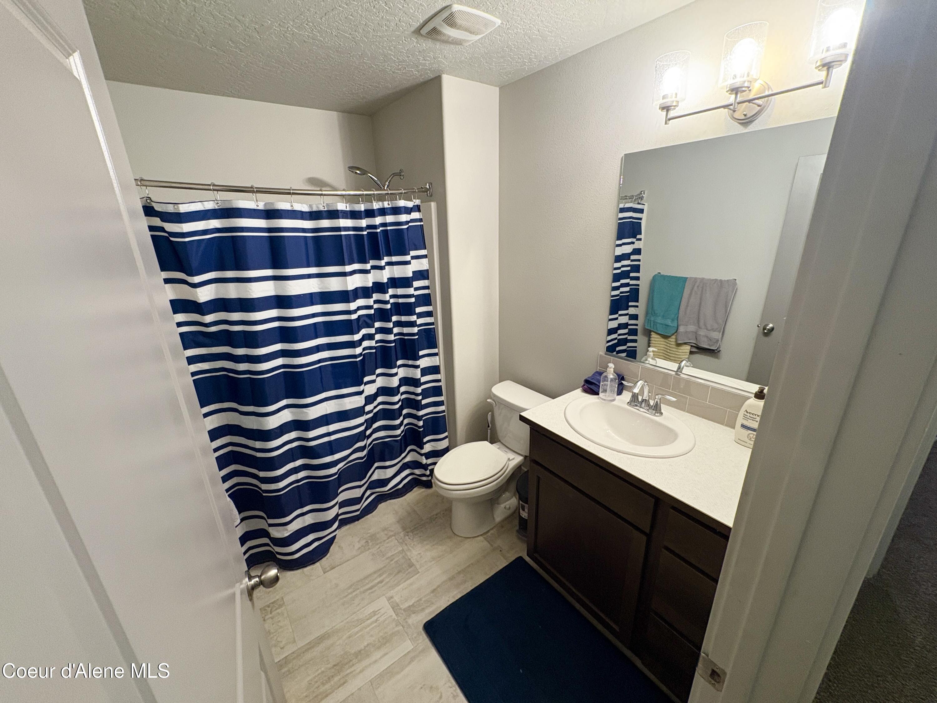 Post Falls, Idaho, 83854, United States, 3 Bedrooms Bedrooms, ,3 BathroomsBathrooms,Residential,For Sale,1998715