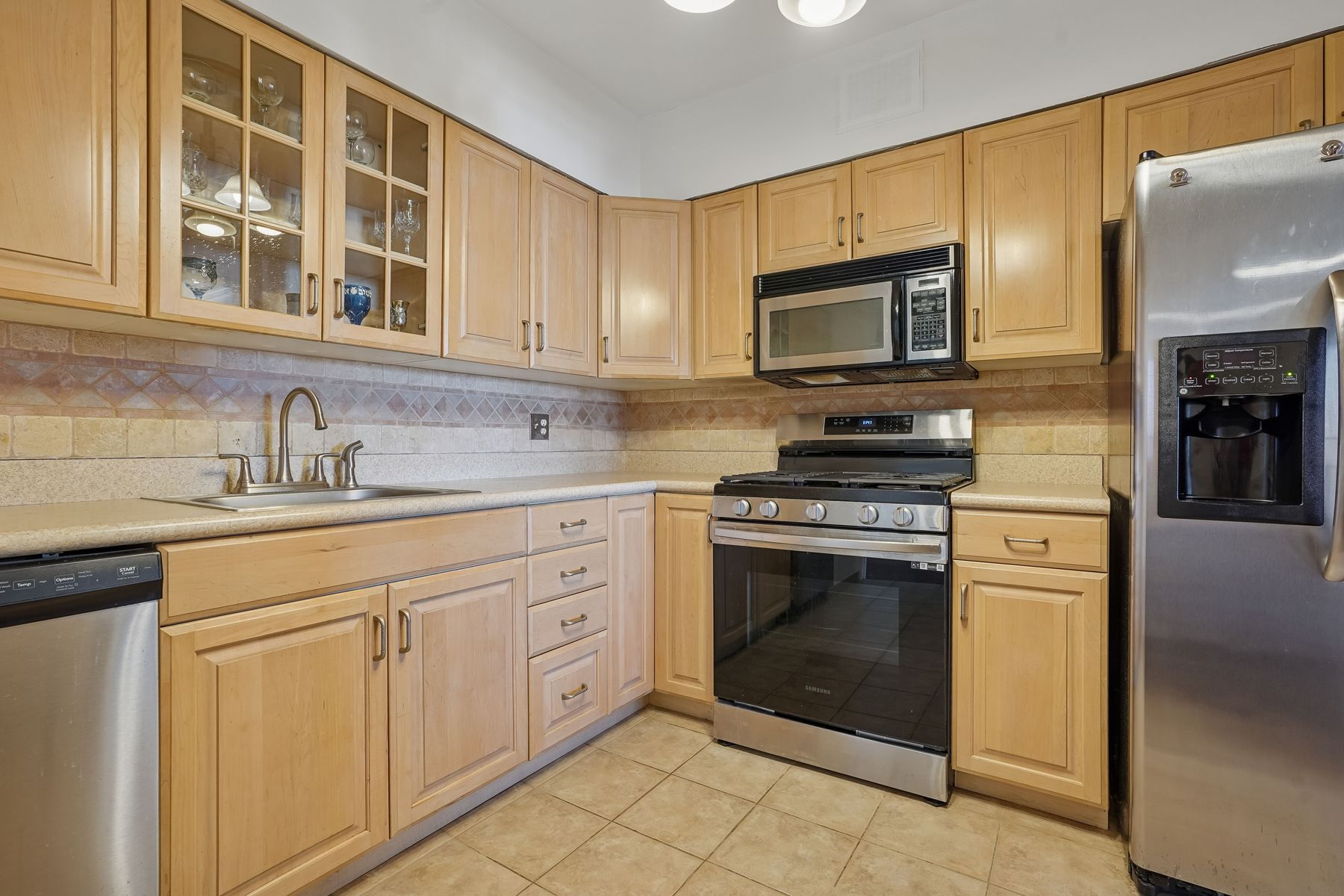  5 Horizon Road, Fort Lee, NJ, 07024 - 物件實景