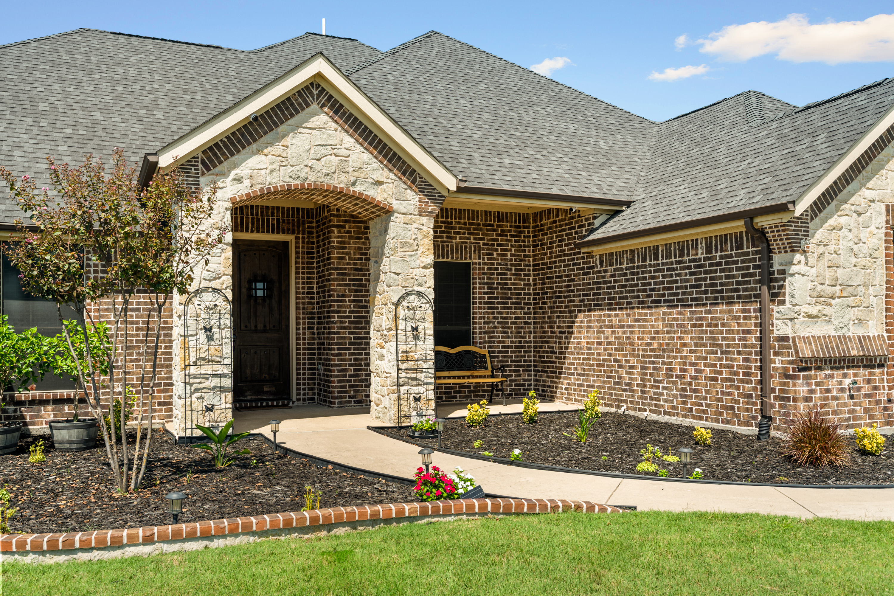 Caddo Mills, Texas, 75135, United States, 4 Bedrooms Bedrooms, ,2 BathroomsBathrooms,Residential,For Sale,1943912