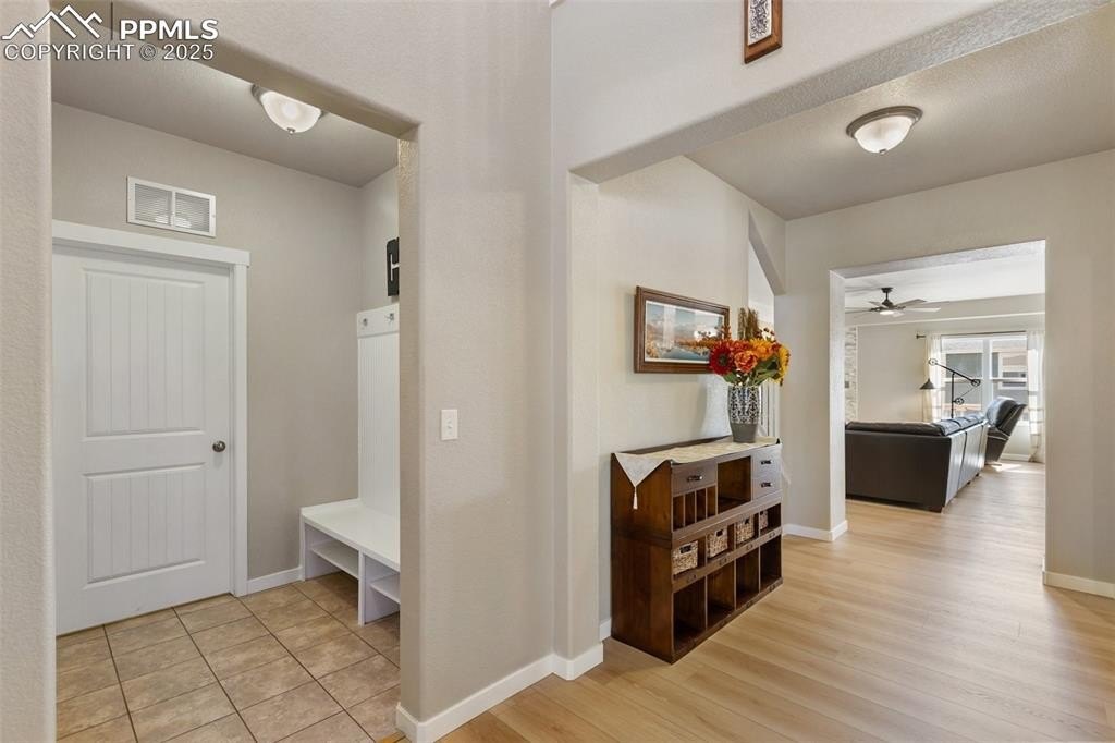 Peyton, Colorado, 80831, United States, 5 Bedrooms Bedrooms, ,4 BathroomsBathrooms,Residential,For Sale,1972571