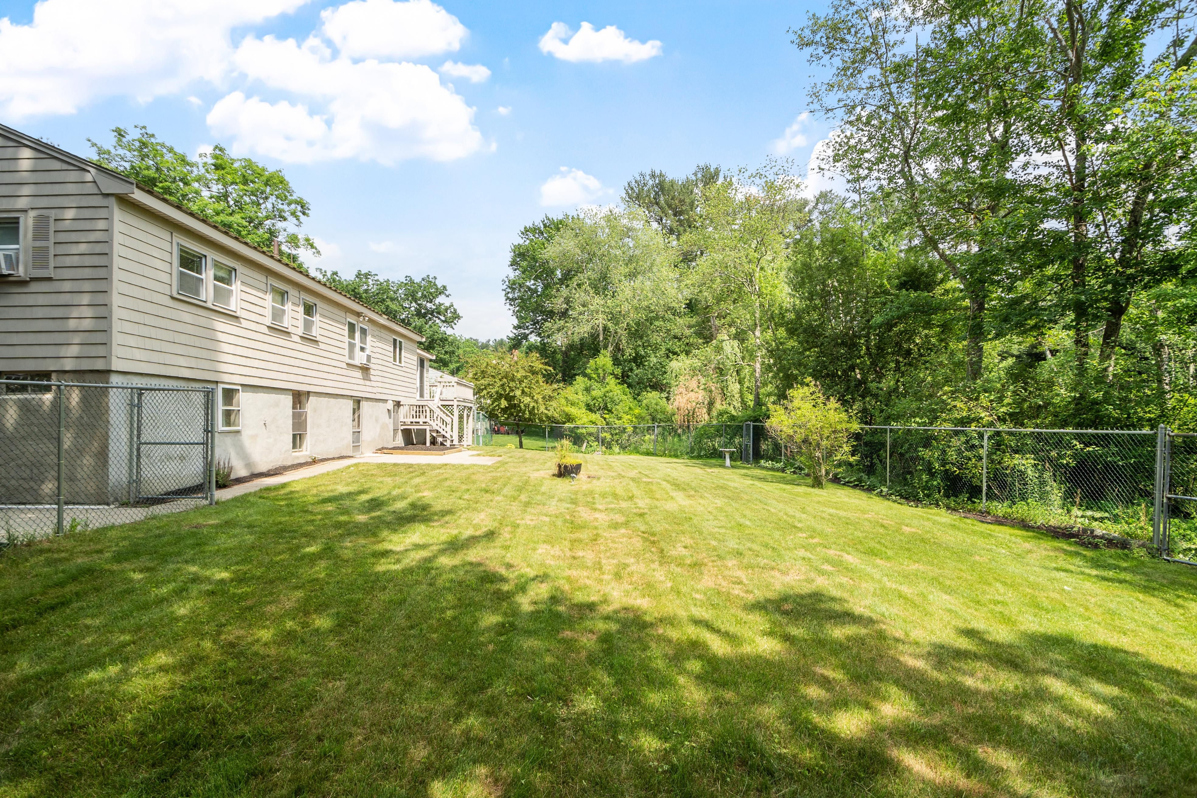  414 Grove Street, Reading, MA 01867 - 物件實景