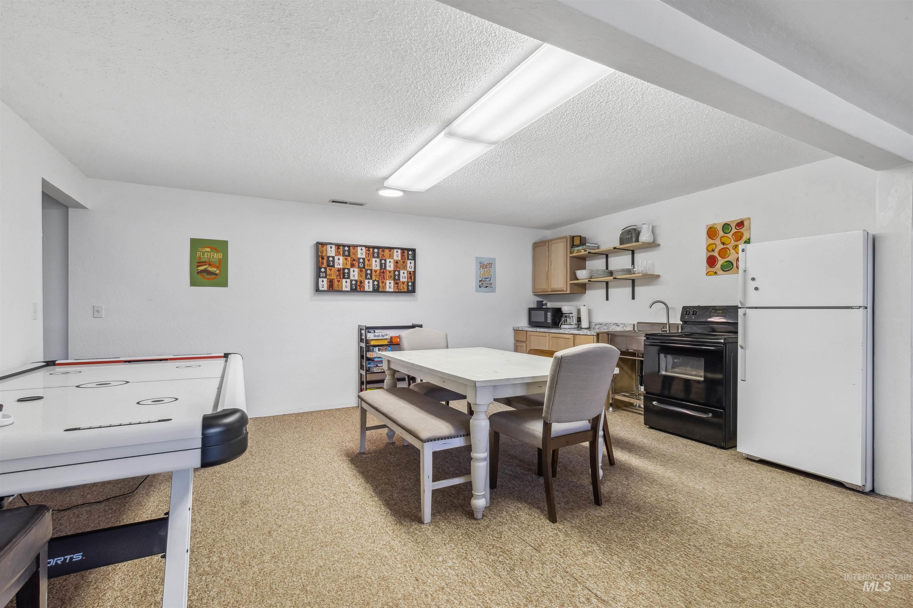 Clarkston, Washington, 99403, United States, 3 Bedrooms Bedrooms, ,Residential,For Sale,2000583