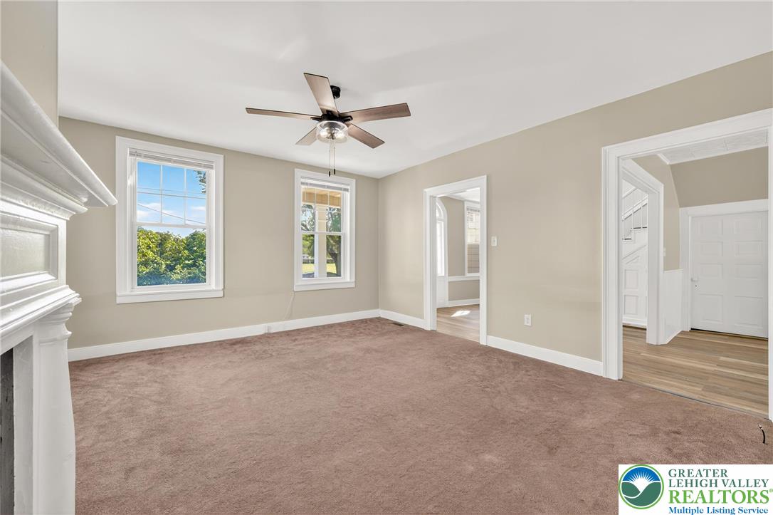 East Allen Twp, Pennsylvania, 18017, United States, 4 Bedrooms Bedrooms, ,2 BathroomsBathrooms,Residential,For Sale,1926367