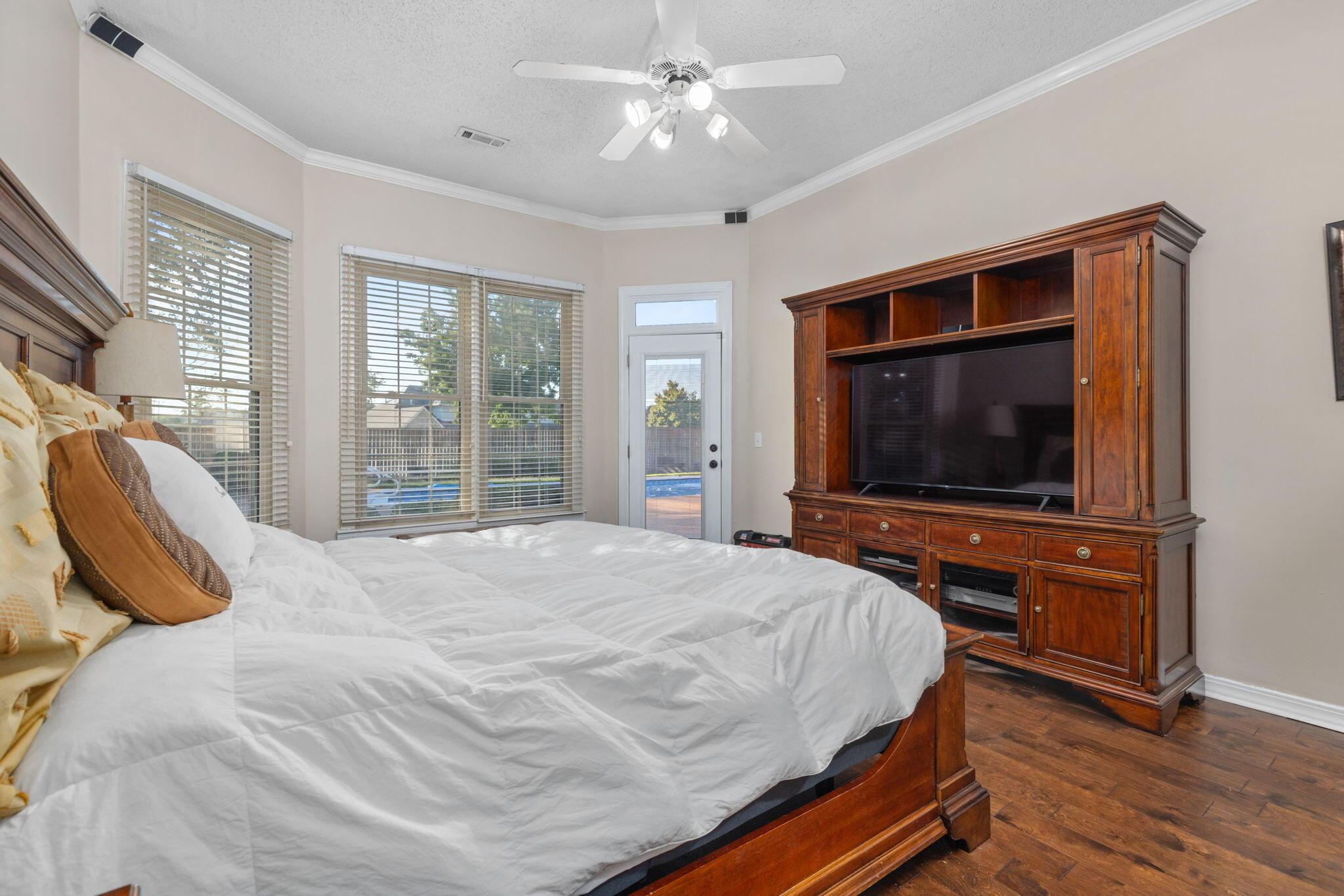 Tupelo, Mississippi, 38801, United States, 4 Bedrooms Bedrooms, ,4 BathroomsBathrooms,Residential,For Sale,1957105