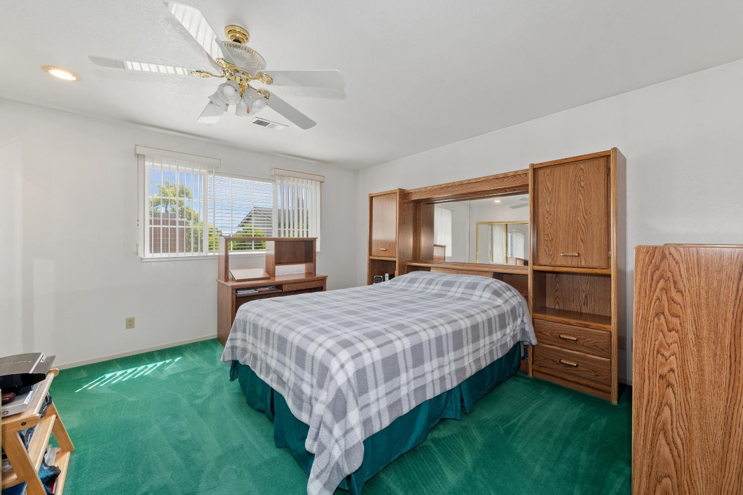 San Jose, California, 95116, United States, 4 Bedrooms Bedrooms, ,3 BathroomsBathrooms,Residential,For Sale,2038368