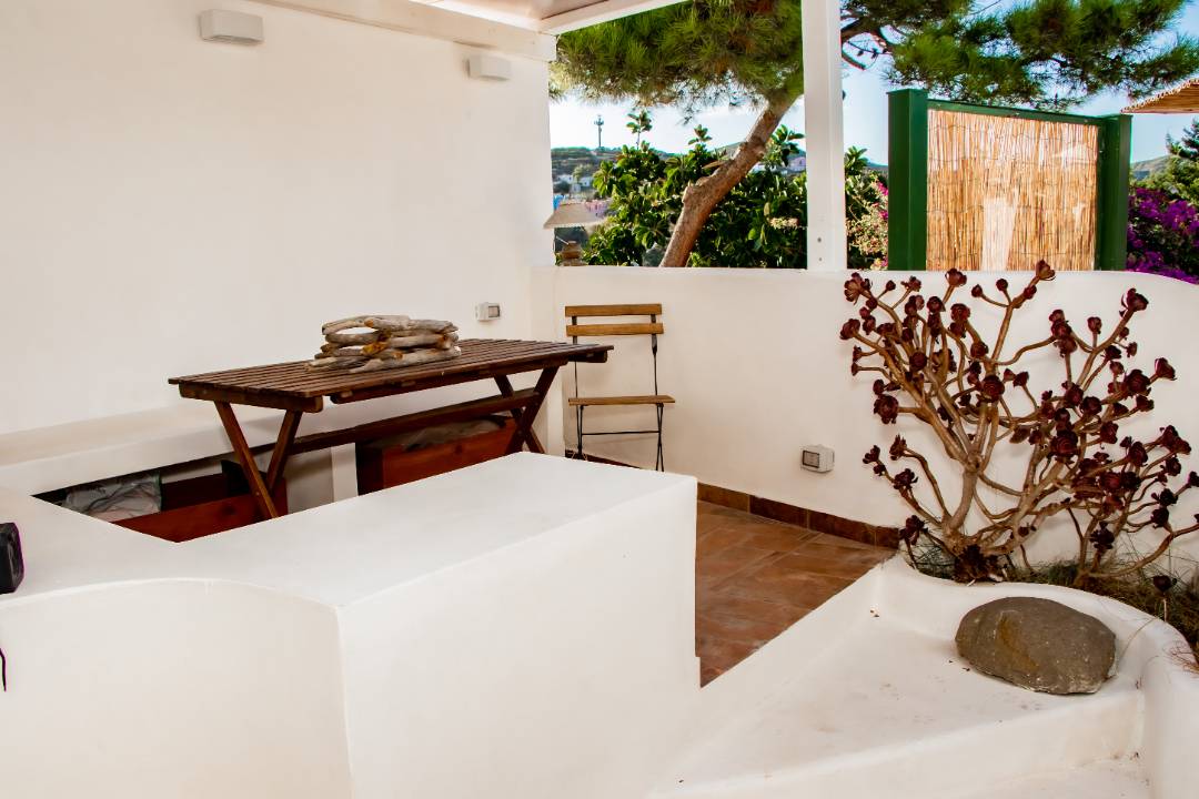 Ponza, Latina, 04027, IT, 7 Bedrooms Bedrooms, ,5 BathroomsBathrooms,Residential,For Sale,1761786