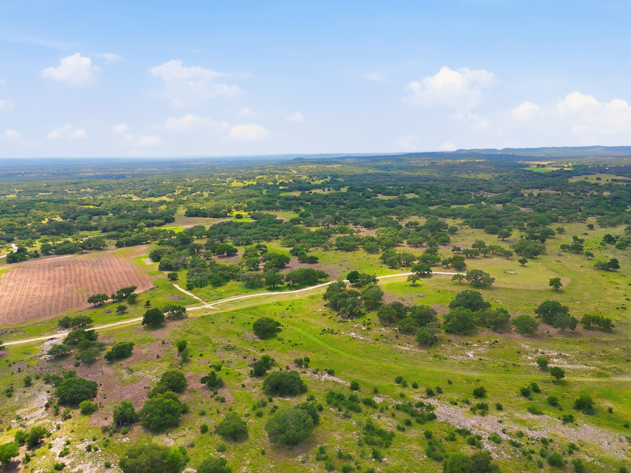  Rolling Oaks Ranch: The Pinnacle of Private Estate Living - 物件實景