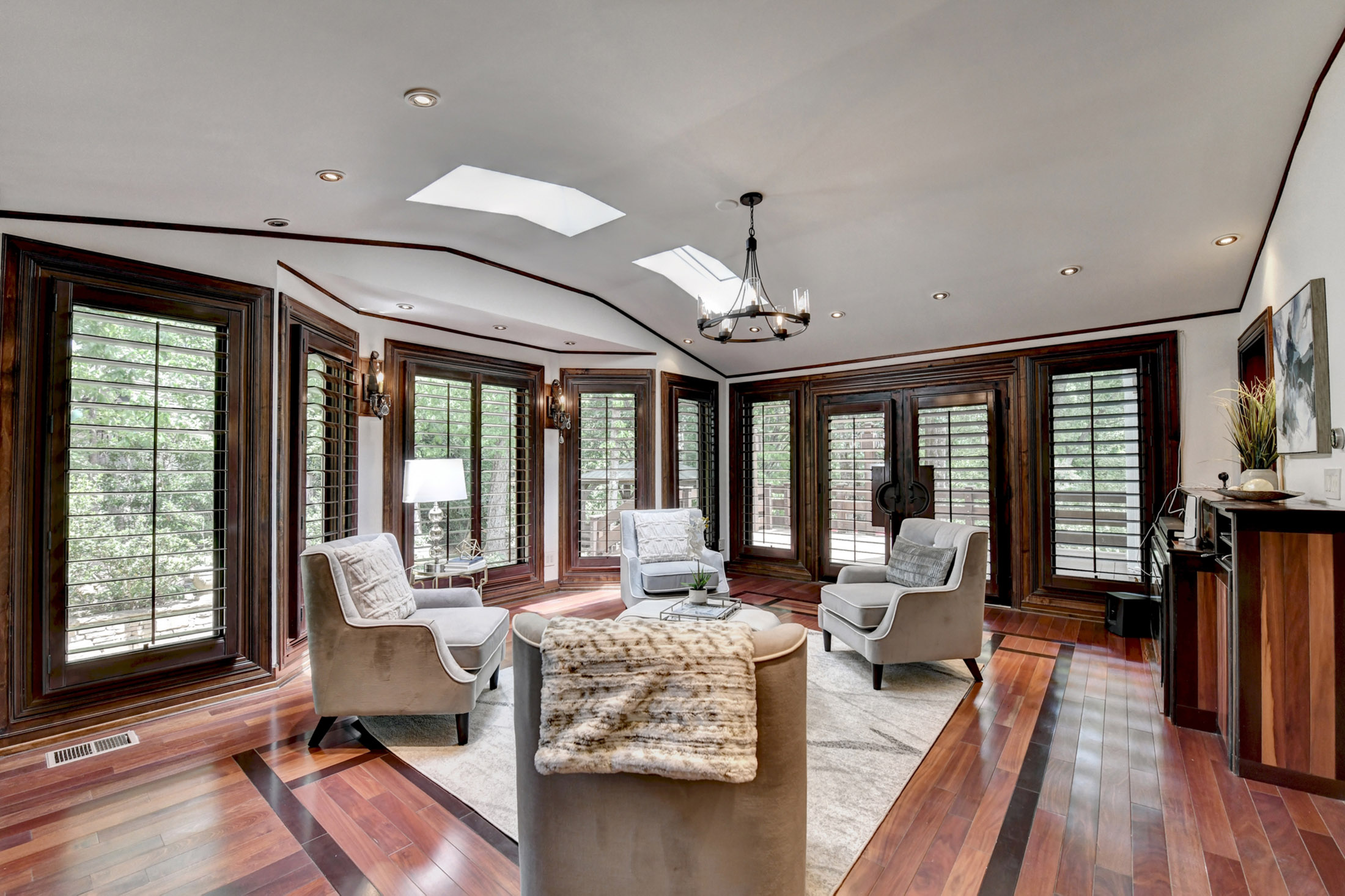  Welcome to the Cul-De-Sac - 物件實景