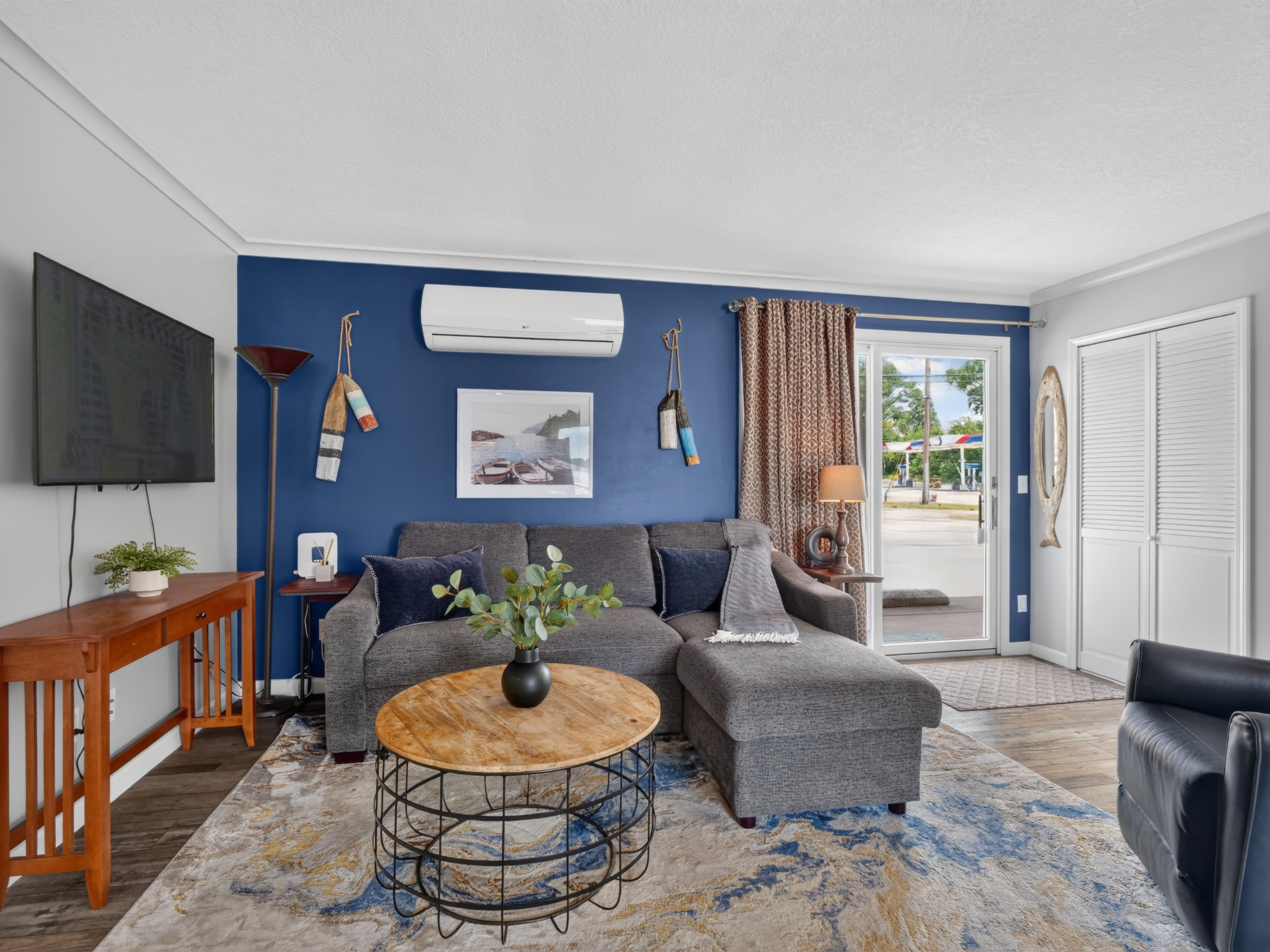  Affordable Lakefront Living on Lake Wawasee - 物件實景