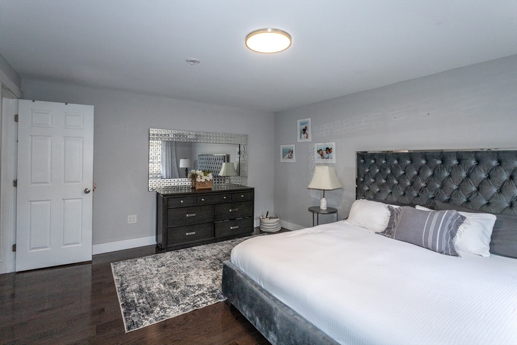 Westfield, Massachusetts, 01085, United States, 4 Bedrooms Bedrooms, ,2 BathroomsBathrooms,Residential,For Sale,1967509