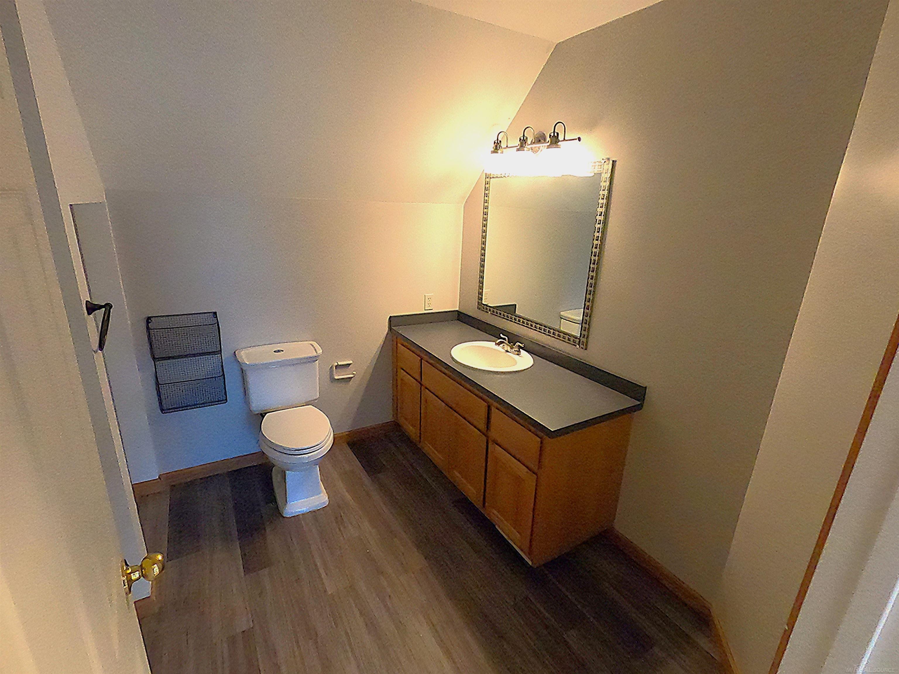 Armada, Michigan, 48005, United States, 4 Bedrooms Bedrooms, ,3 BathroomsBathrooms,Residential,For Sale,1994252