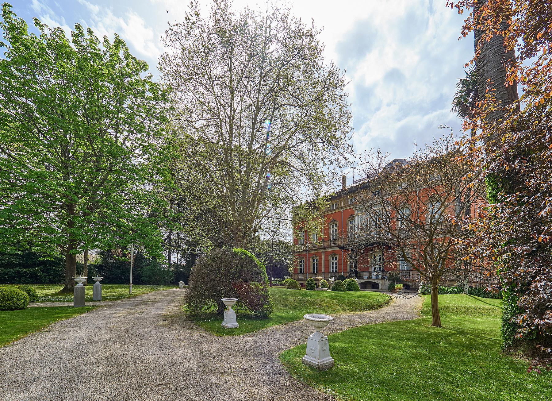  Aristocratic residence for an exceptional hotel project - 物件實景