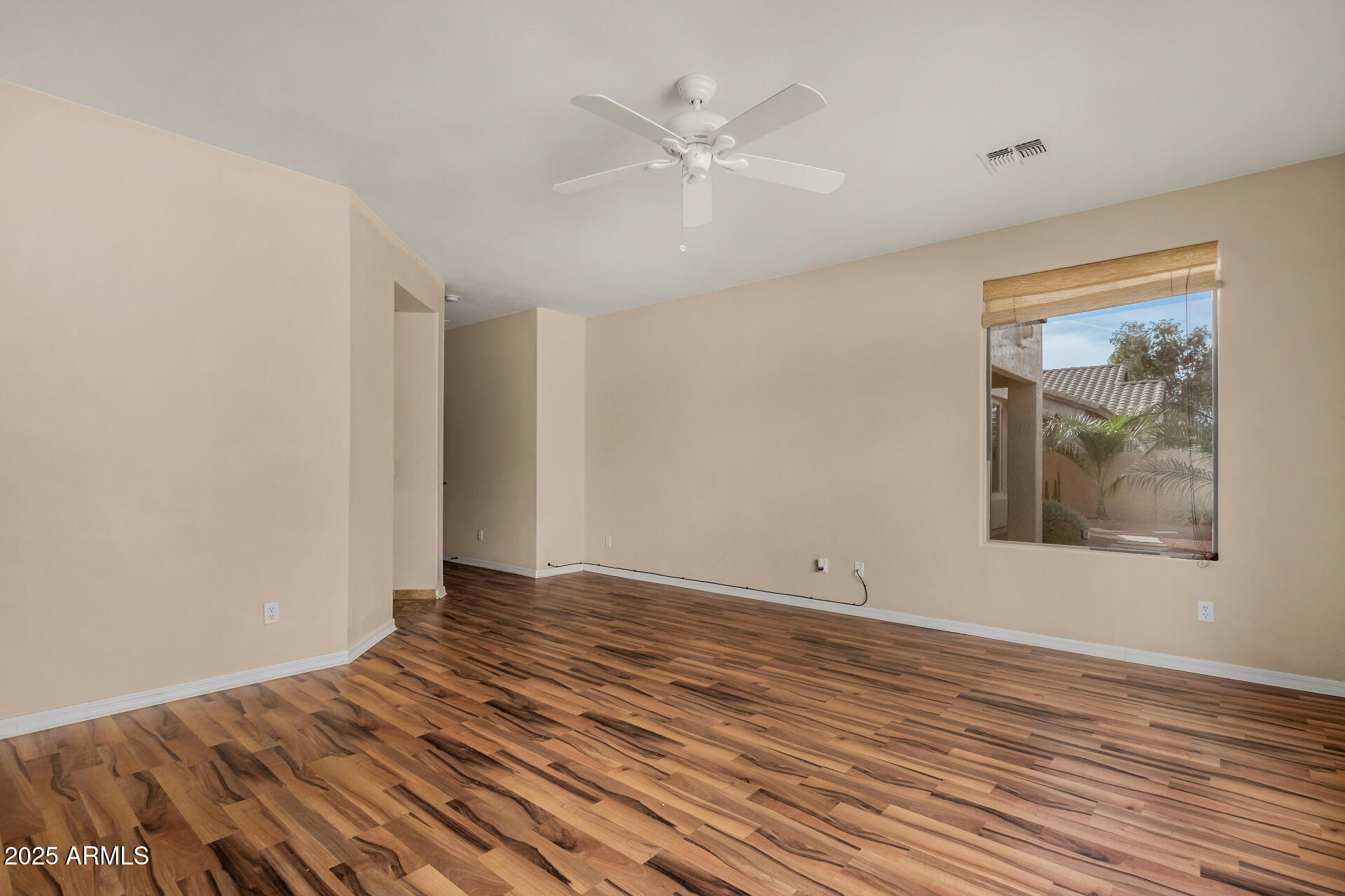 Surprise, Arizona, 85379, United States, 3 Bedrooms Bedrooms, ,2 BathroomsBathrooms,Residential,For Sale,1992144