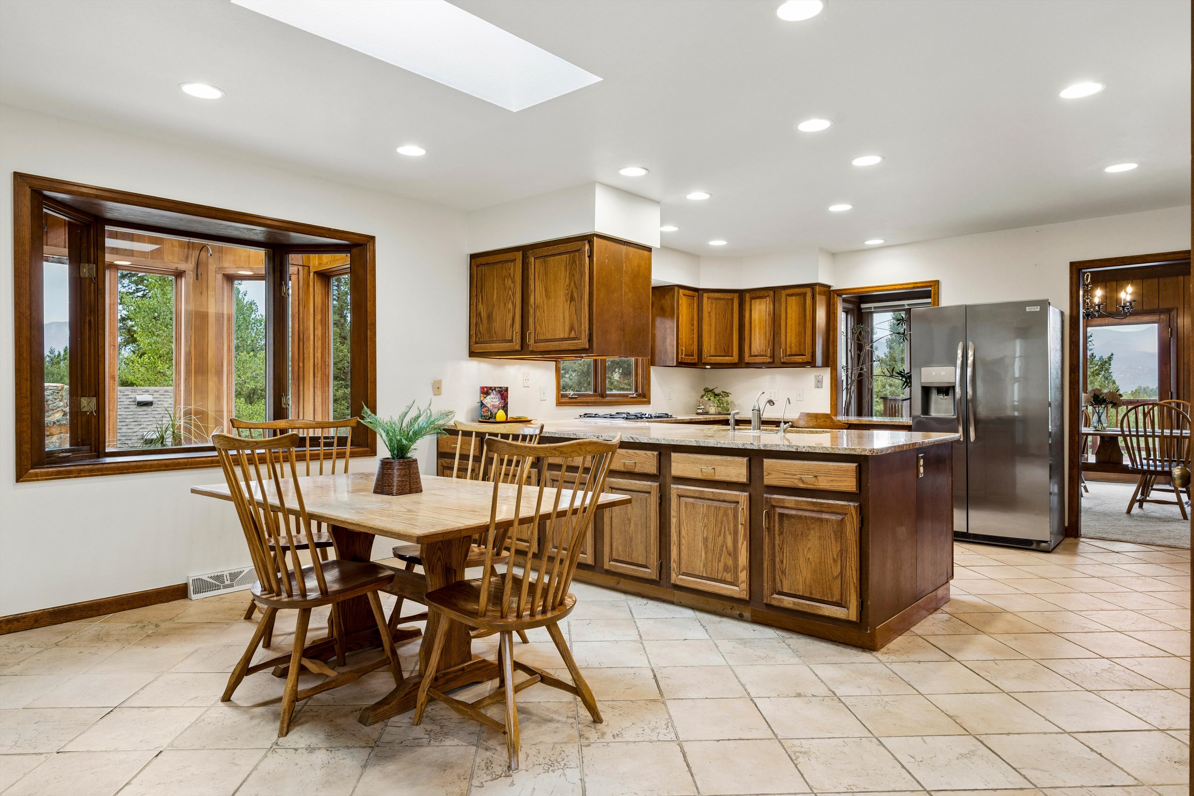  Custom Built Retreat with Panoramic Views on 8.7 Acres Next to Open Space - 物件實景