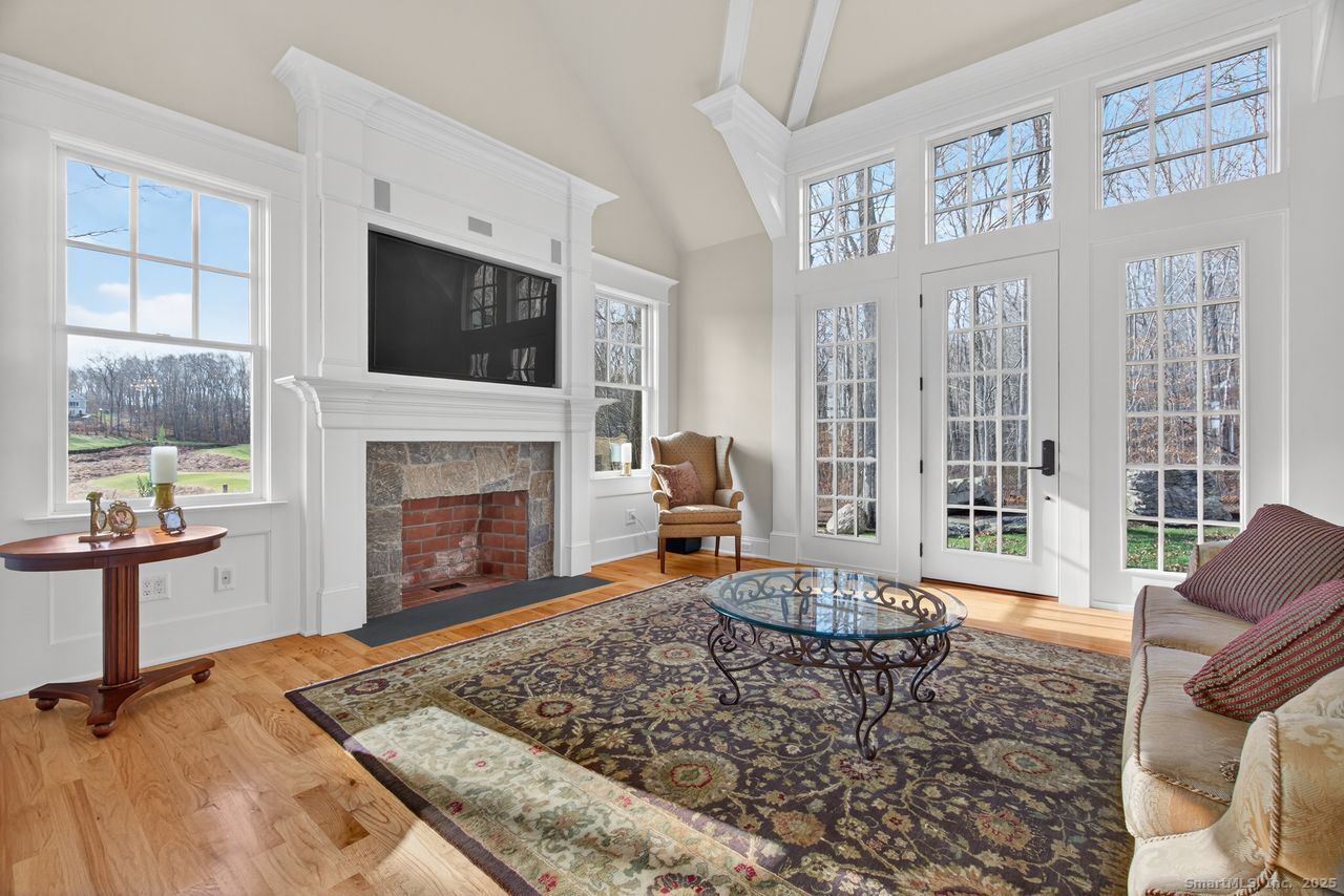 East Haddam, Connecticut, 06423, United States, 3 Bedrooms Bedrooms, ,3 BathroomsBathrooms,Residential,For Sale,1998299