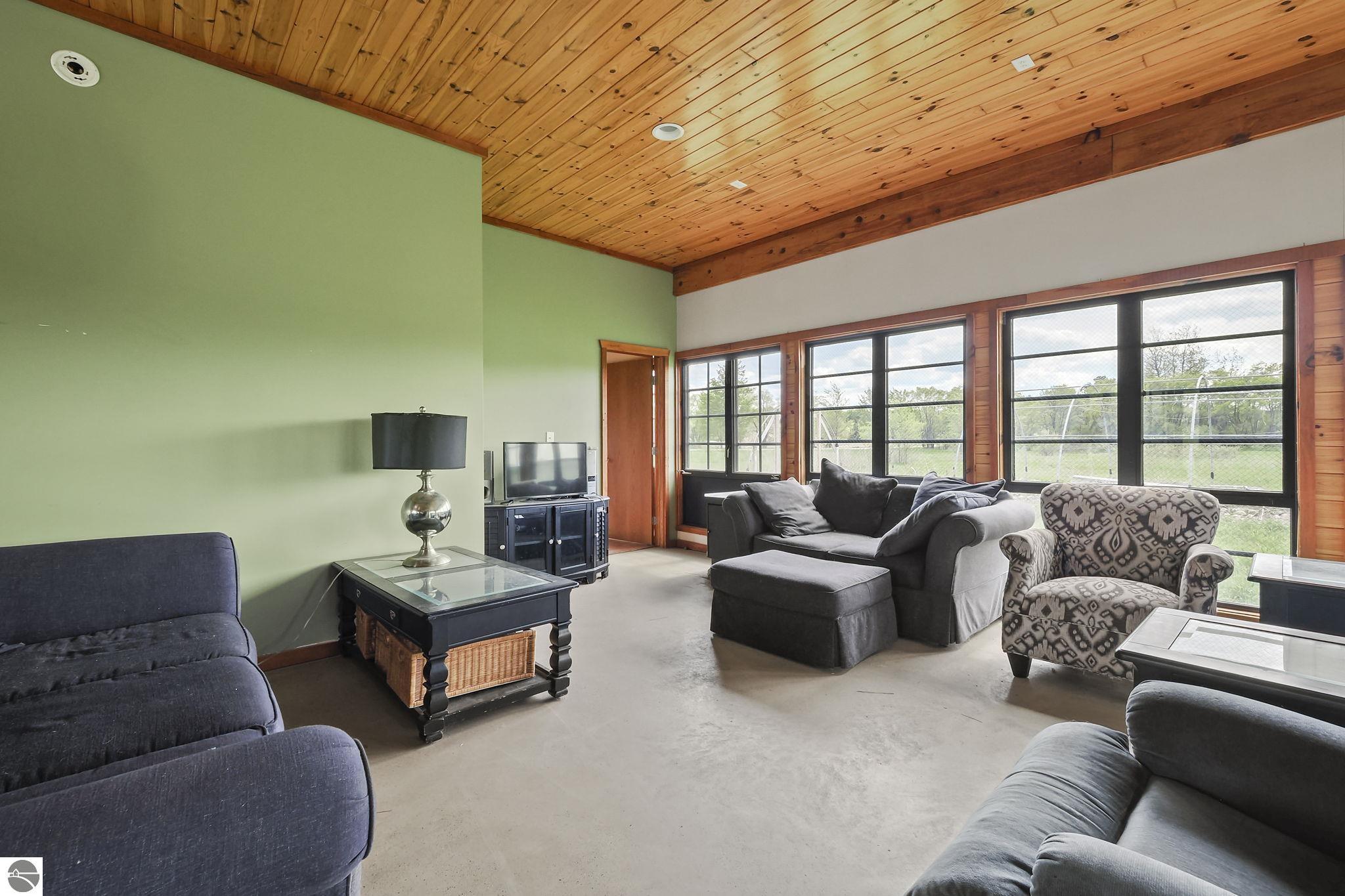 Traverse City, Michigan, 49686, United States, 3 Bedrooms Bedrooms, ,1 BathroomBathrooms,Residential,For Sale,1847565