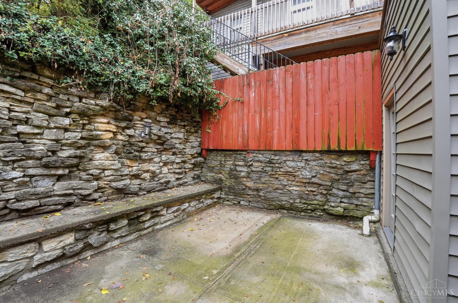 Cincinnati, Ohio, 45202, United States, 3 Bedrooms Bedrooms, ,2 BathroomsBathrooms,Residential,For Sale,2002925