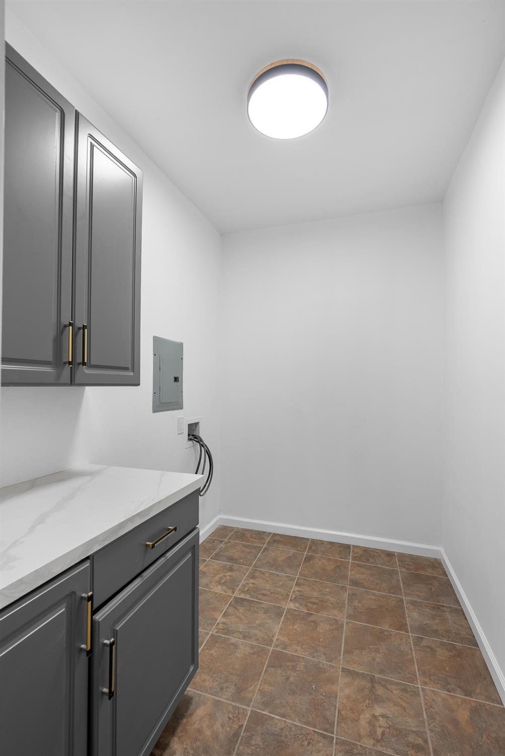 Modesto, California, 95350, United States, 4 Bedrooms Bedrooms, ,2 BathroomsBathrooms,Residential,For Sale,2001557