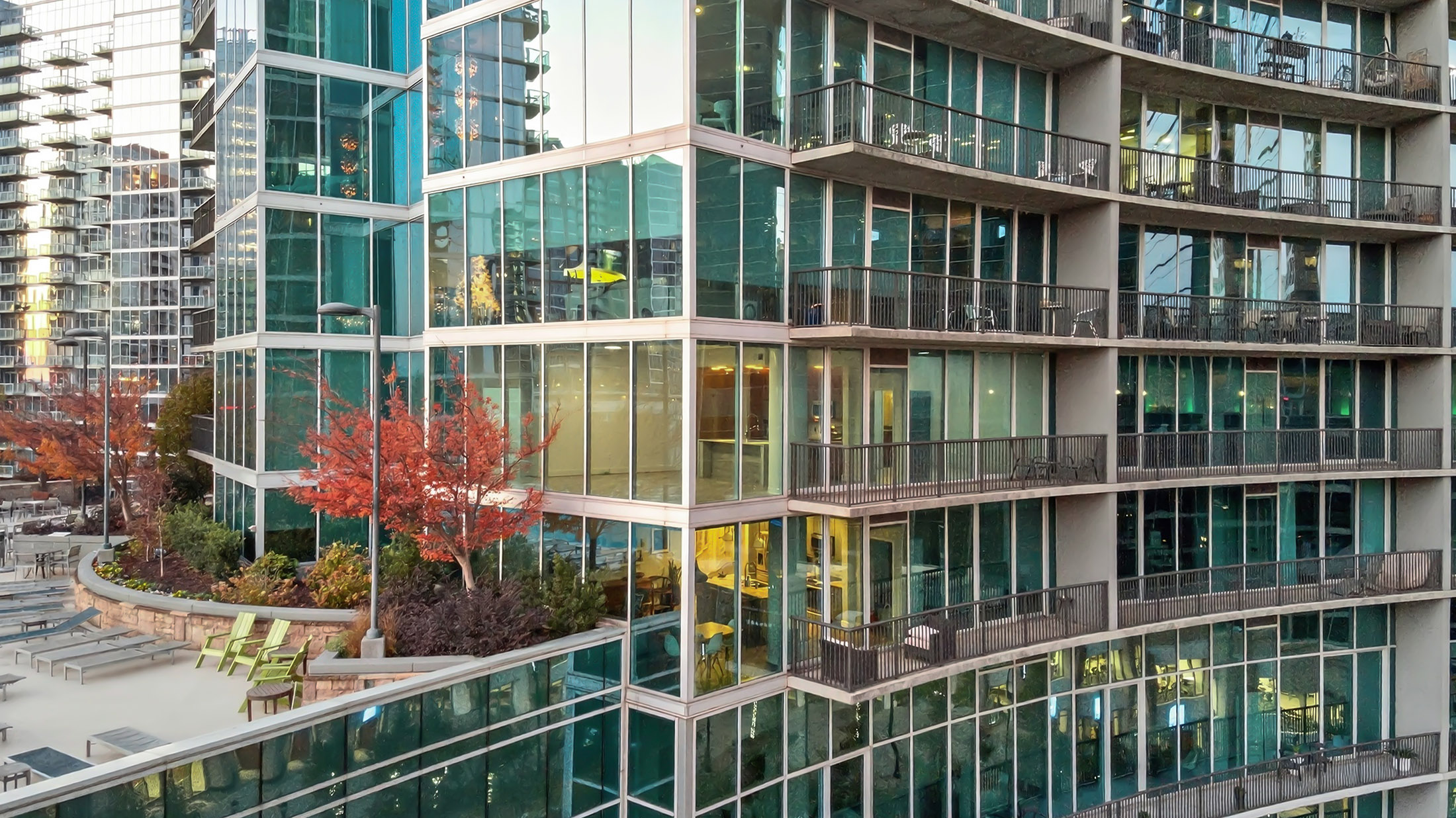  Iconic Intown Living at 1010 Midtown - 物件實景