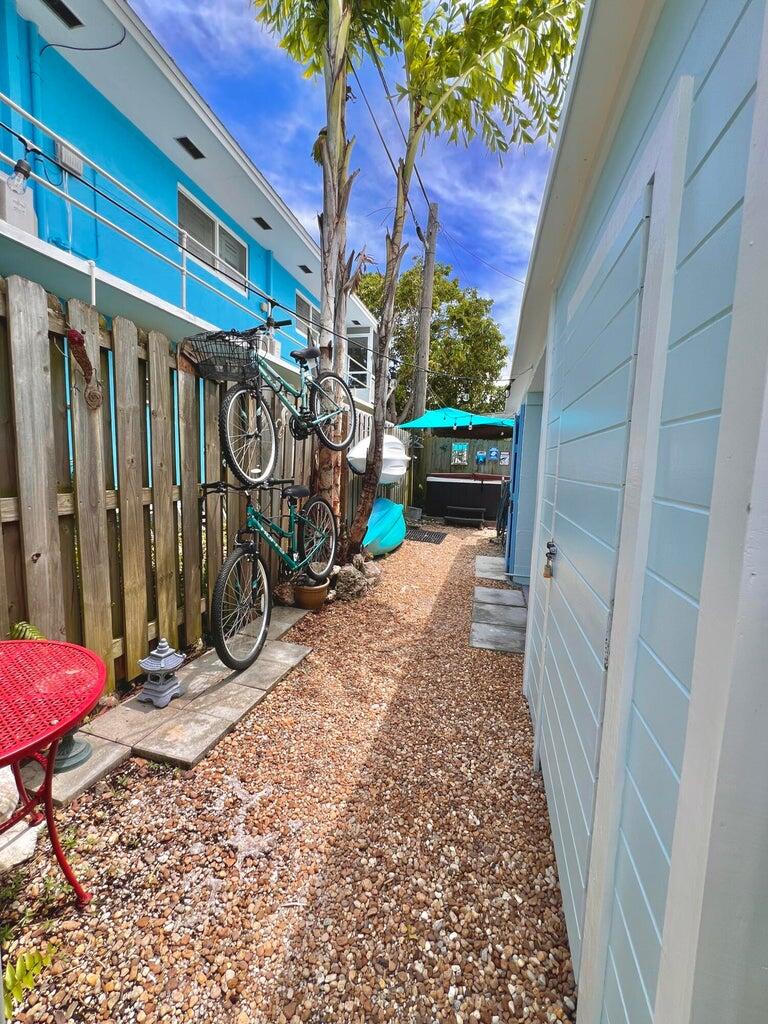 KEY LARGO, Florida, 33037, United States, 1 Bedroom Bedrooms, ,1 BathroomBathrooms,Residential,For Sale,1827867