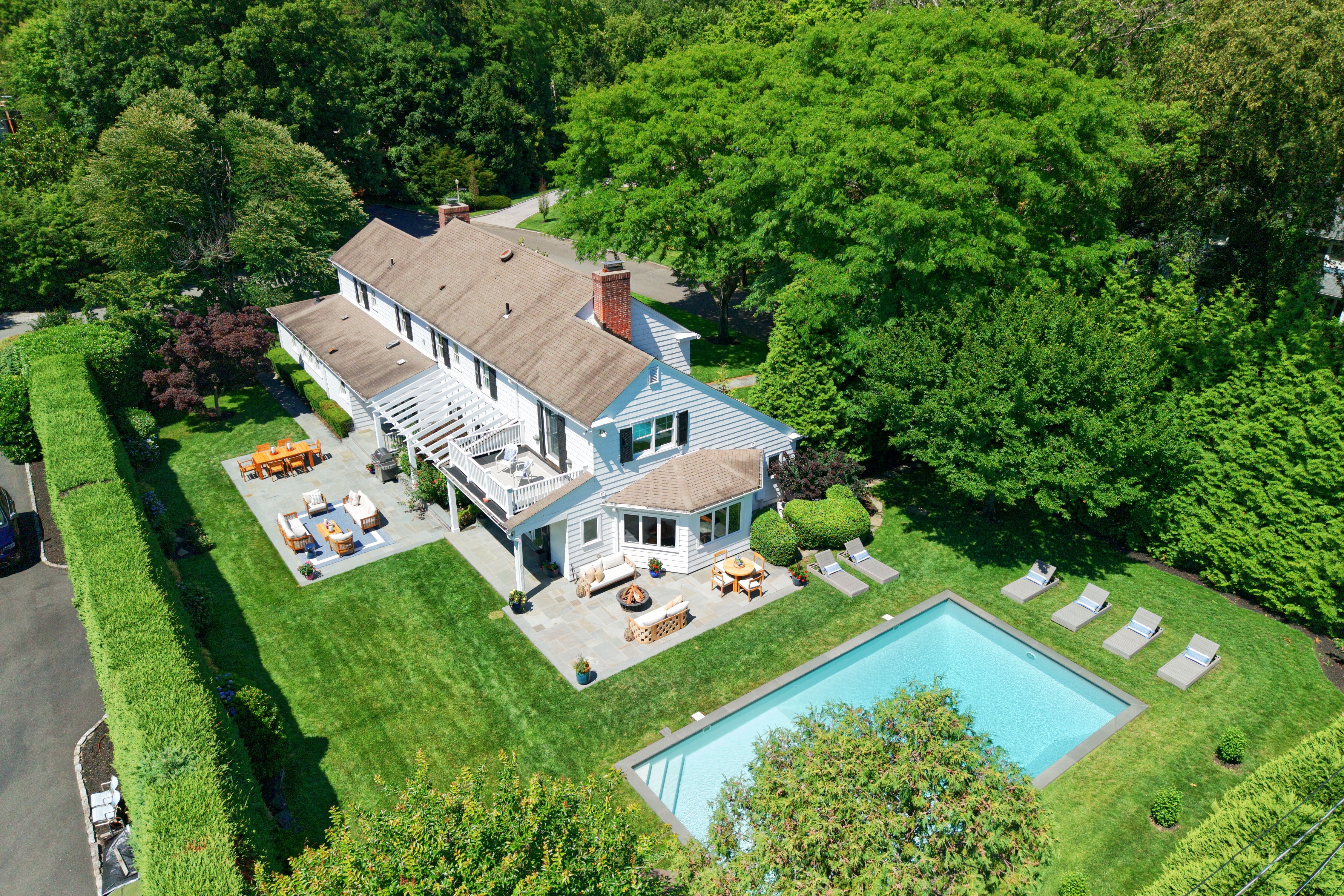  77 Brookside Drive, Manhasset, NY, 11030 - 物件實景