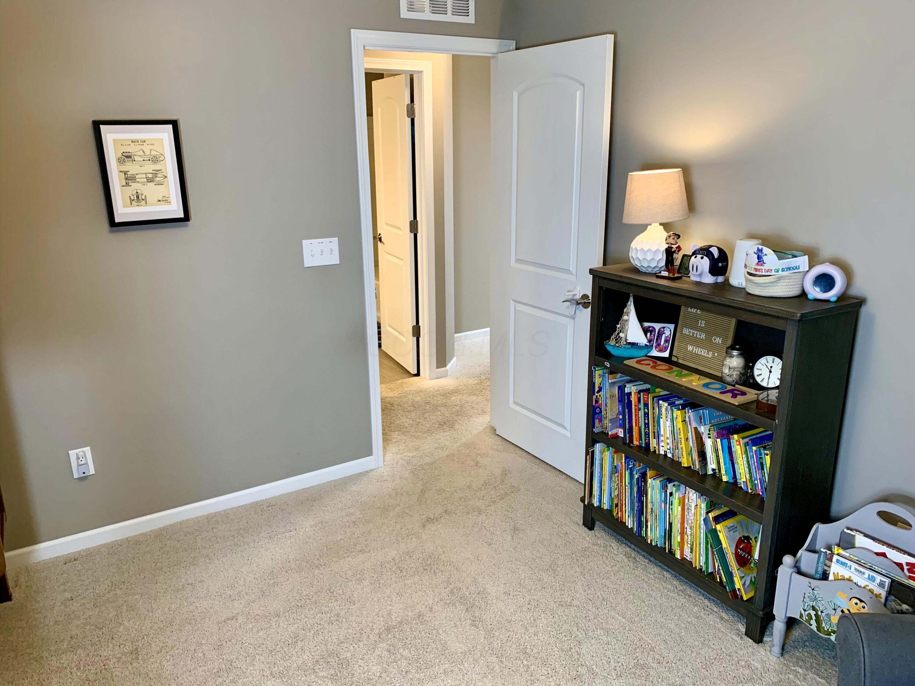 Pickerington, Ohio, 43147, United States, 4 Bedrooms Bedrooms, ,3 BathroomsBathrooms,Residential,For Sale,1958196