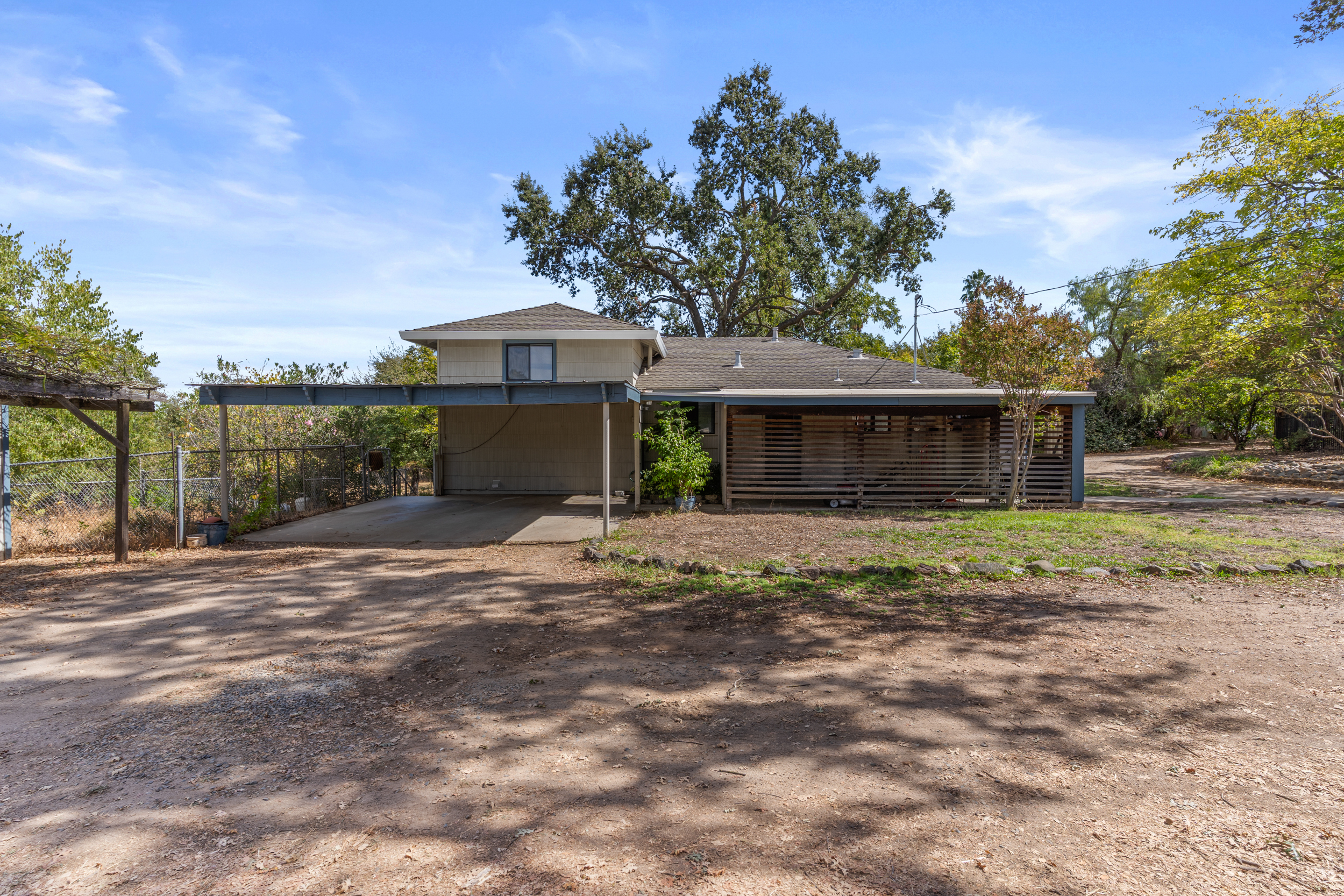  8865 Phoenix Avenue, Fair Oaks, CA 95628 - 物件實景