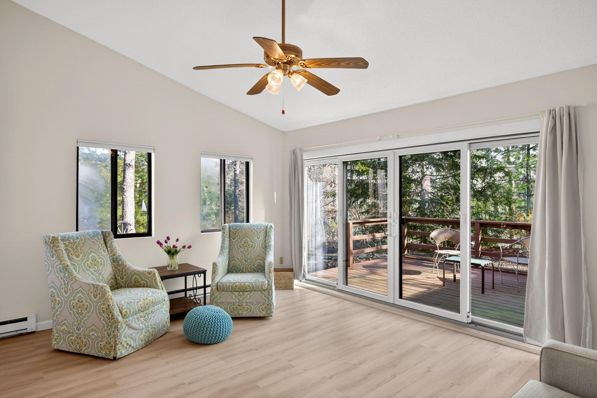  77 Roundhouse Road, Buzzards Bay, MA, 02532 - 物件實景