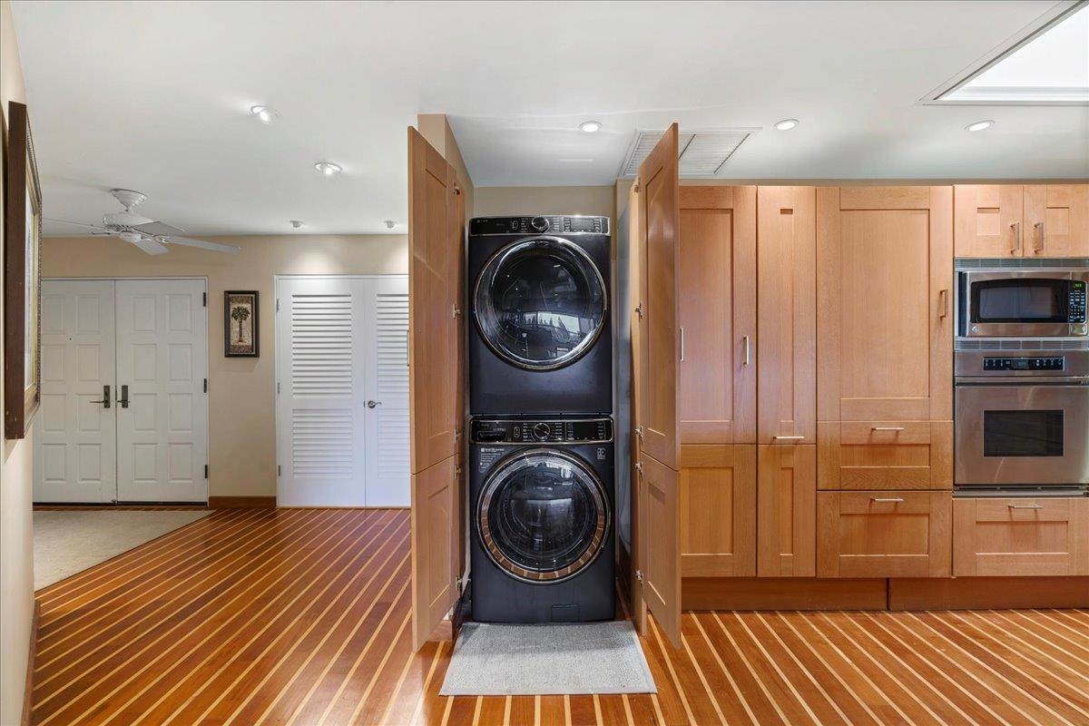 Lahaina, Hawaii, 96761, United States, 2 Bedrooms Bedrooms, ,2 BathroomsBathrooms,Residential,For Sale,2002280