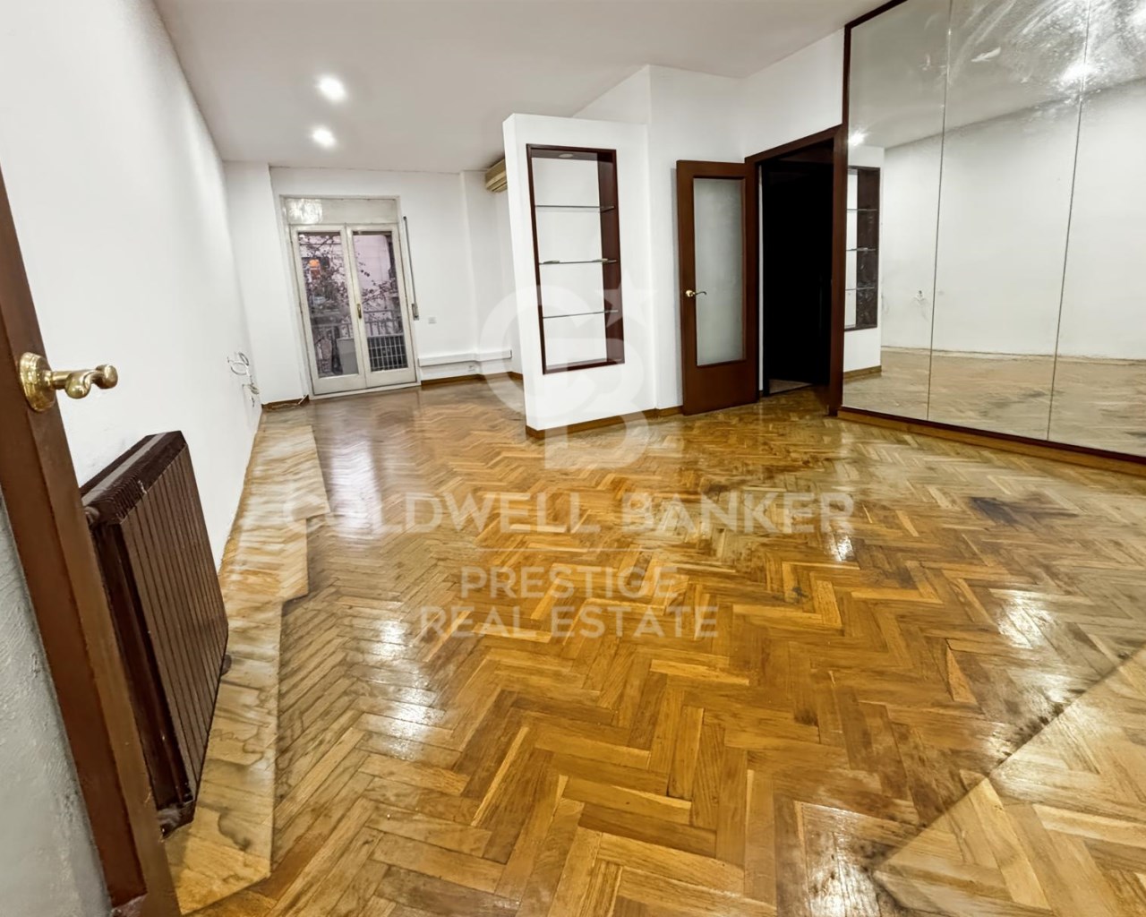 Barcelona, Barcelona, Eixample Barcelona, Barcelon, Barcelona, Catalonia, ES, 4 Bedrooms Bedrooms, ,2 BathroomsBathrooms,Residential,For Sale,Barcelona, Barcelona, Eixample Barcelona, Barcelon,1676734