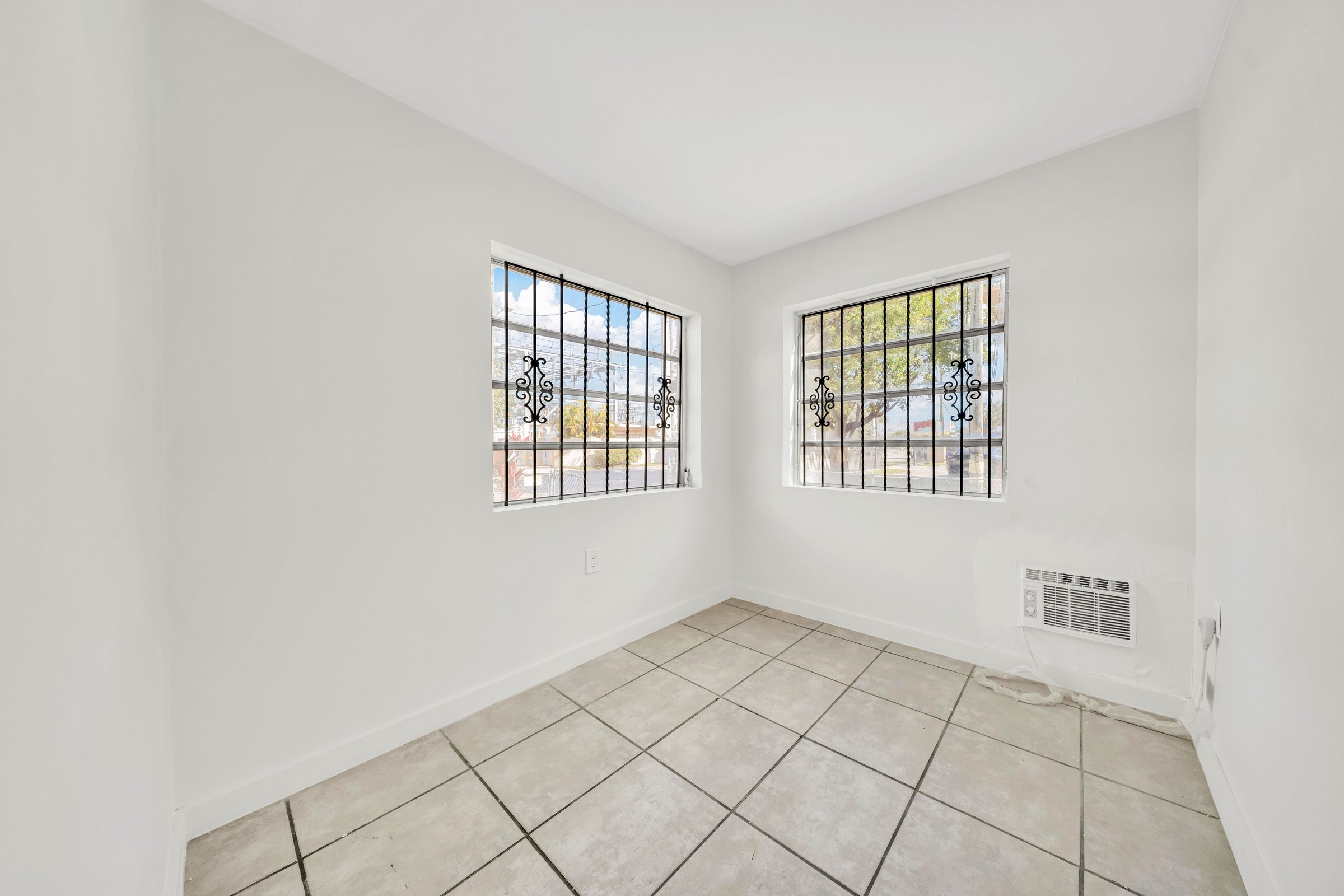  2744 SW 16th Ter, Miami, FL, 33145 - 物件實景