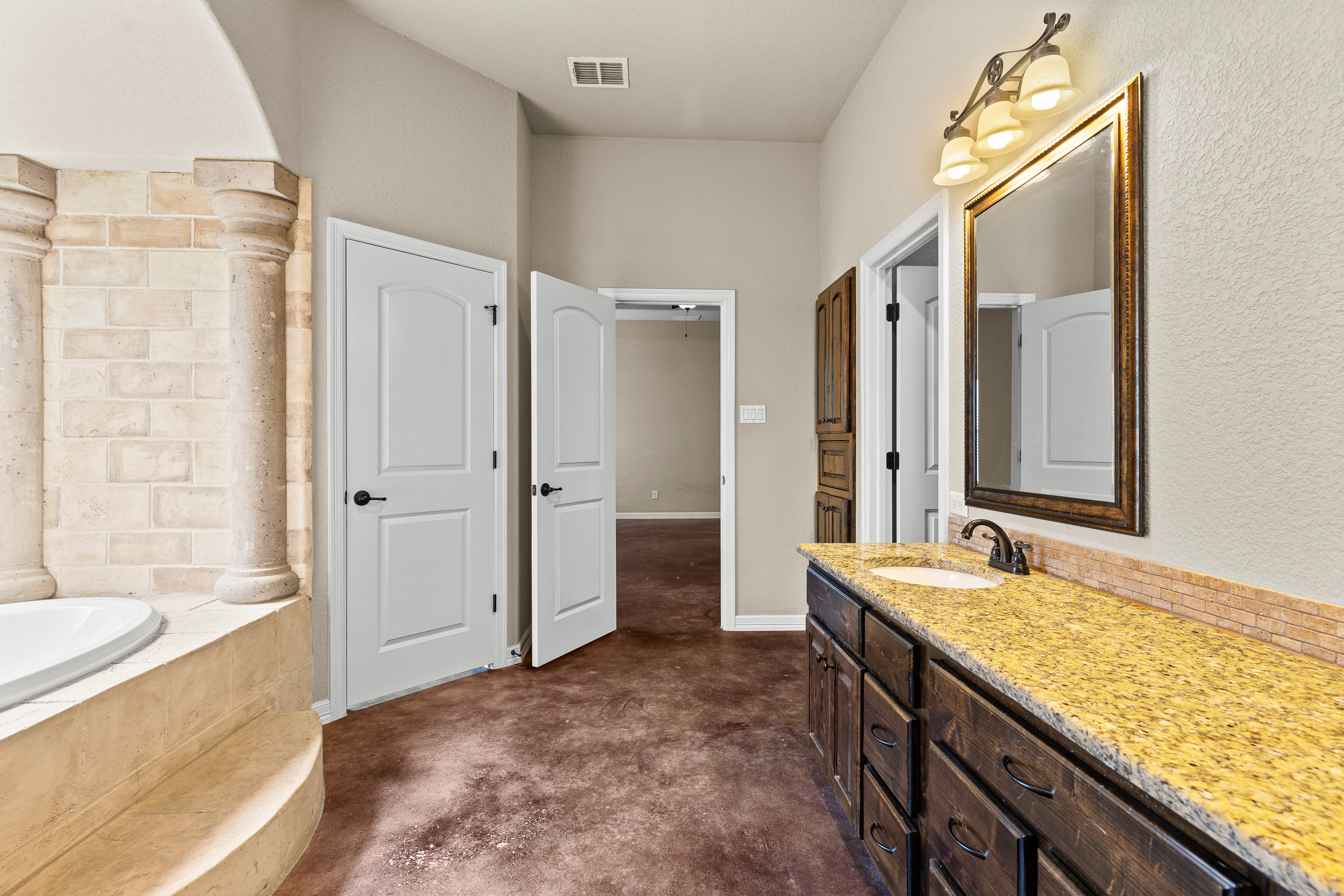 La Vernia, Texas, 78121, United States, 3 Bedrooms Bedrooms, ,Residential,For Sale,1943092