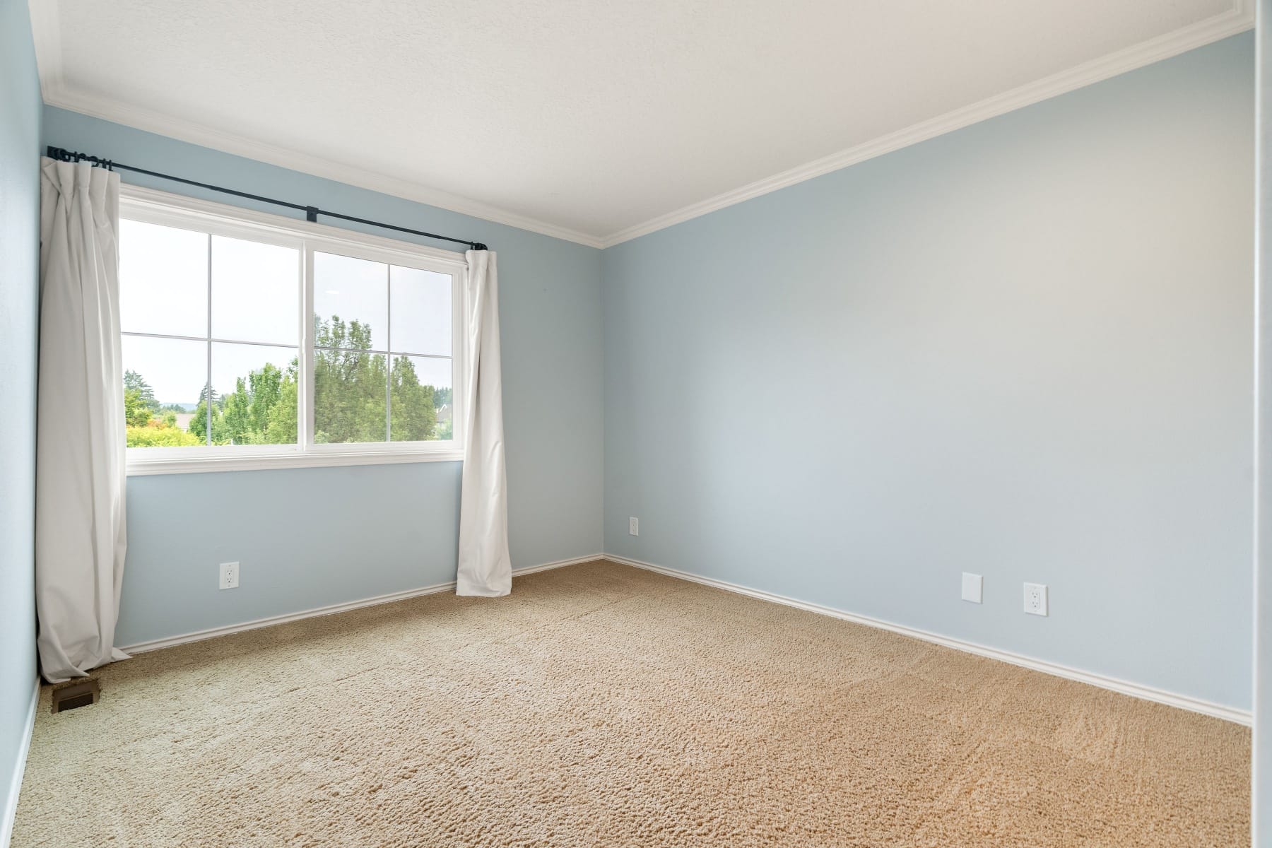  19855 SW 49TH AVE Tualatin, OR 97062 - 物件實景