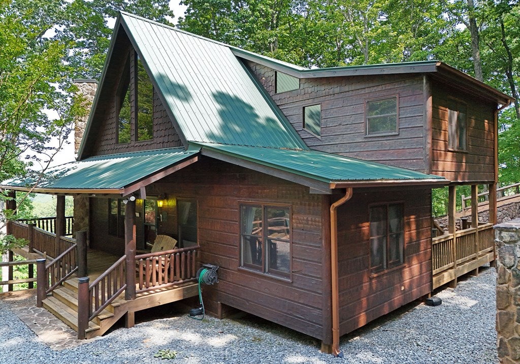 Morganton, Georgia, 30560, United States, 3 Bedrooms Bedrooms, ,3 BathroomsBathrooms,Residential,For Sale,2001916