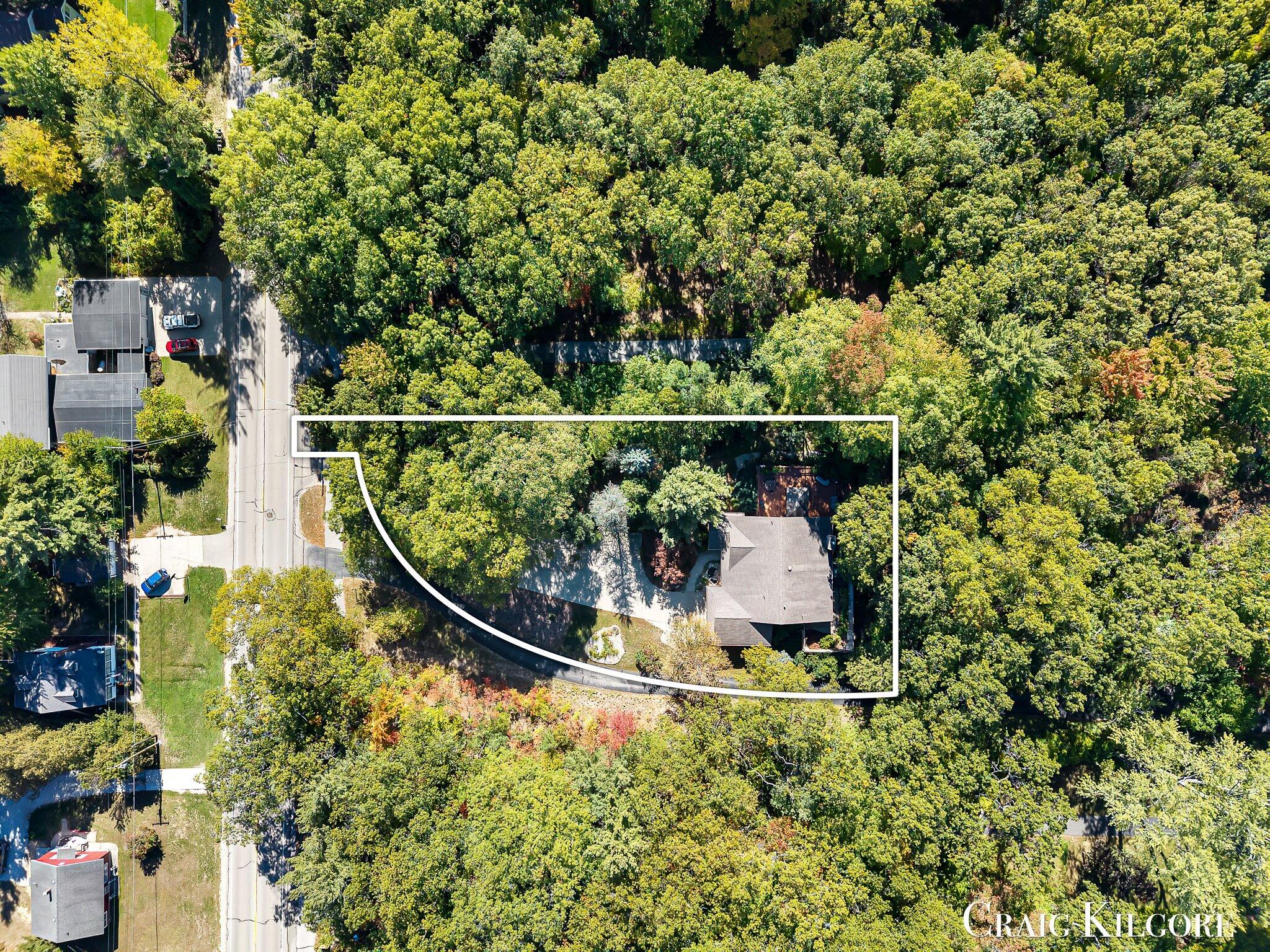 Spring Lake, Michigan, 49456, United States, 2 Bedrooms Bedrooms, ,3 BathroomsBathrooms,Residential,For Sale,2003157