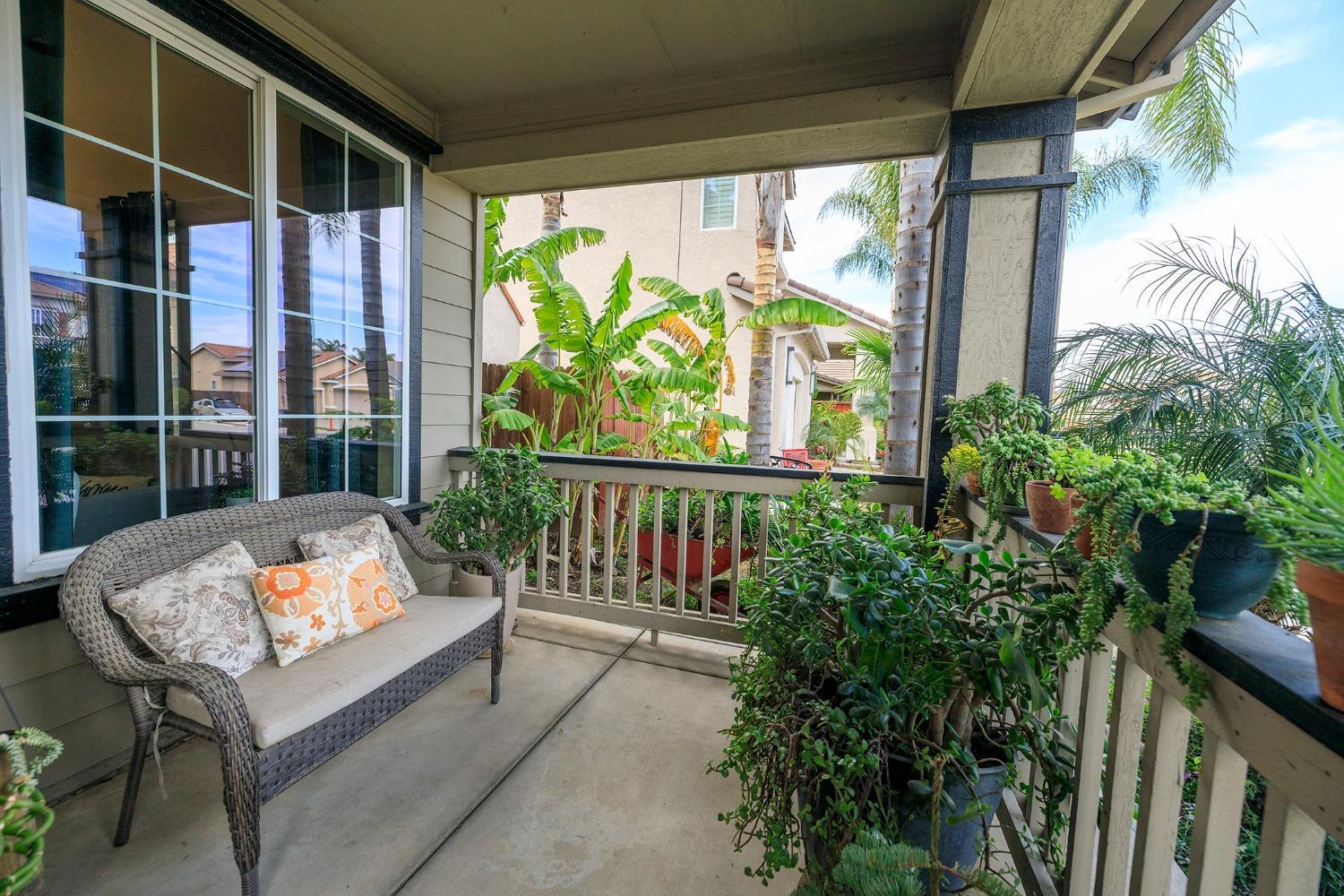 Riverbank, California, 95367, United States, 5 Bedrooms Bedrooms, ,3 BathroomsBathrooms,Residential,For Sale,1927797
