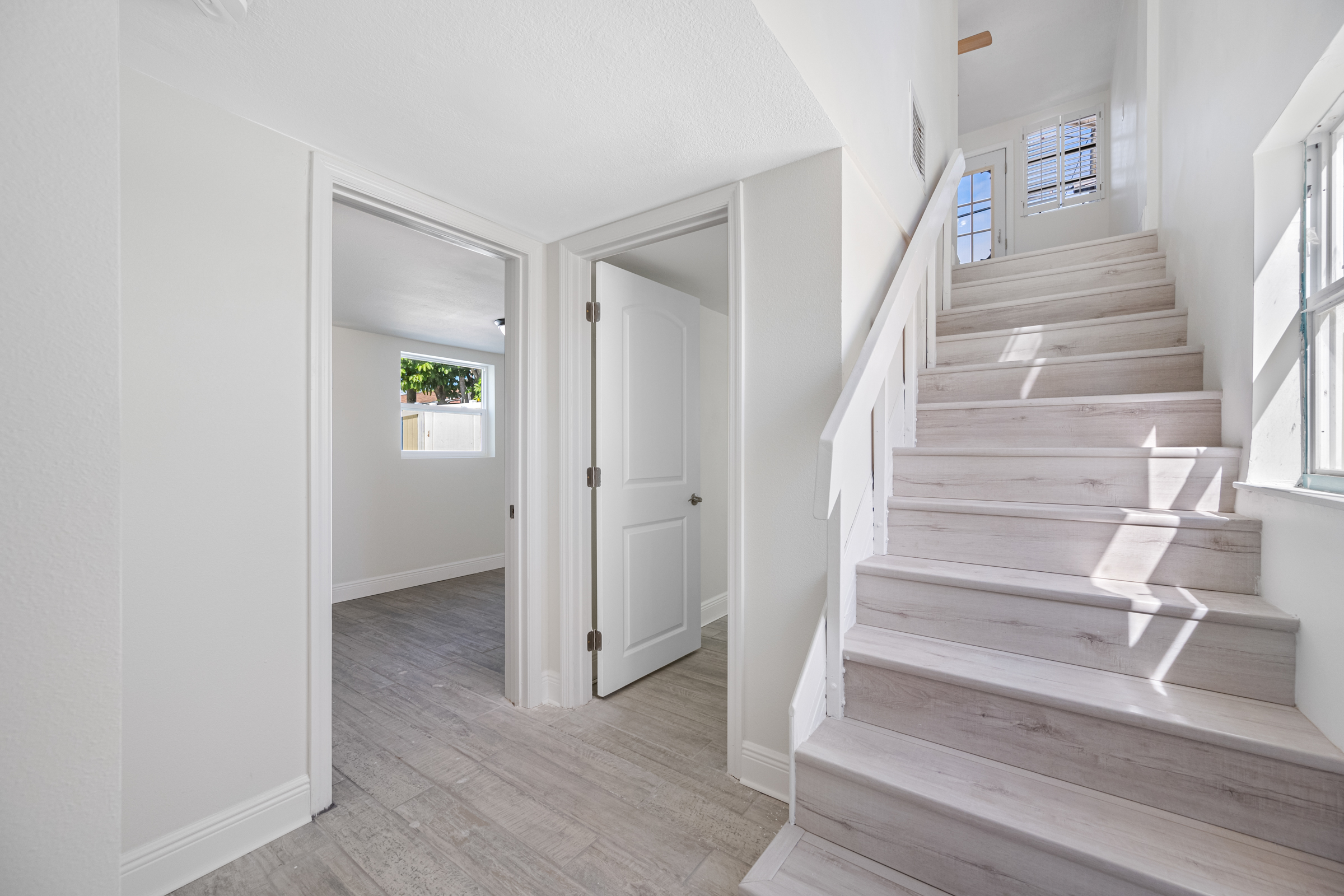 Treasure Island, Florida, 33706, United States, 3 Bedrooms Bedrooms, ,2 BathroomsBathrooms,Residential,For Sale,1983263