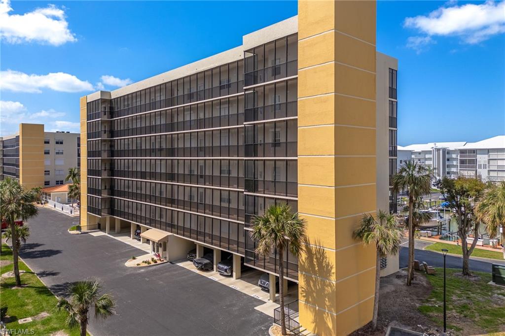 Fort Myers Beach, Florida, 33931, United States, 2 Bedrooms Bedrooms, ,2 BathroomsBathrooms,Residential,For Sale,1787356